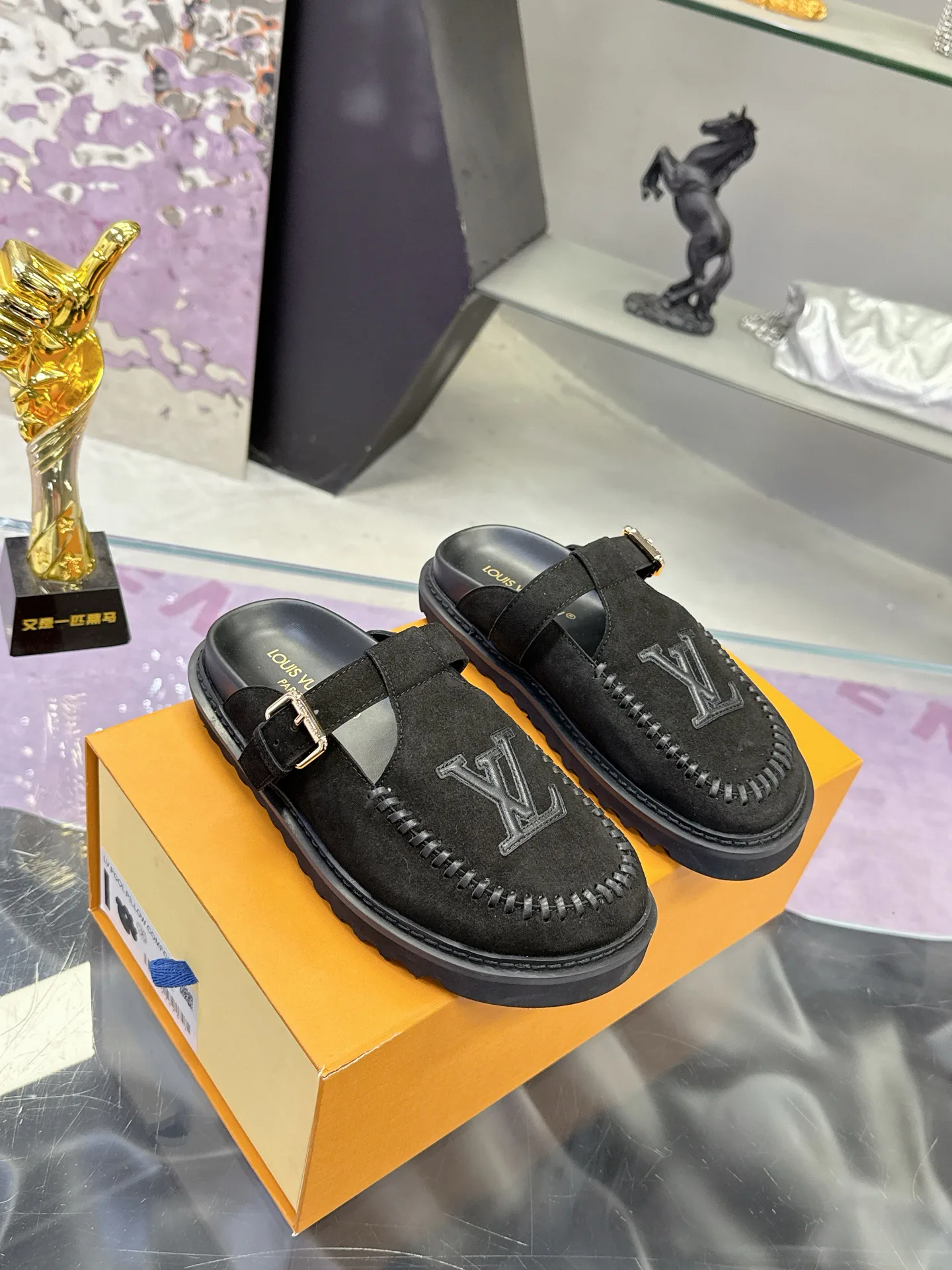 Мюли И Сабо Женские Louis Vuitton 17530468