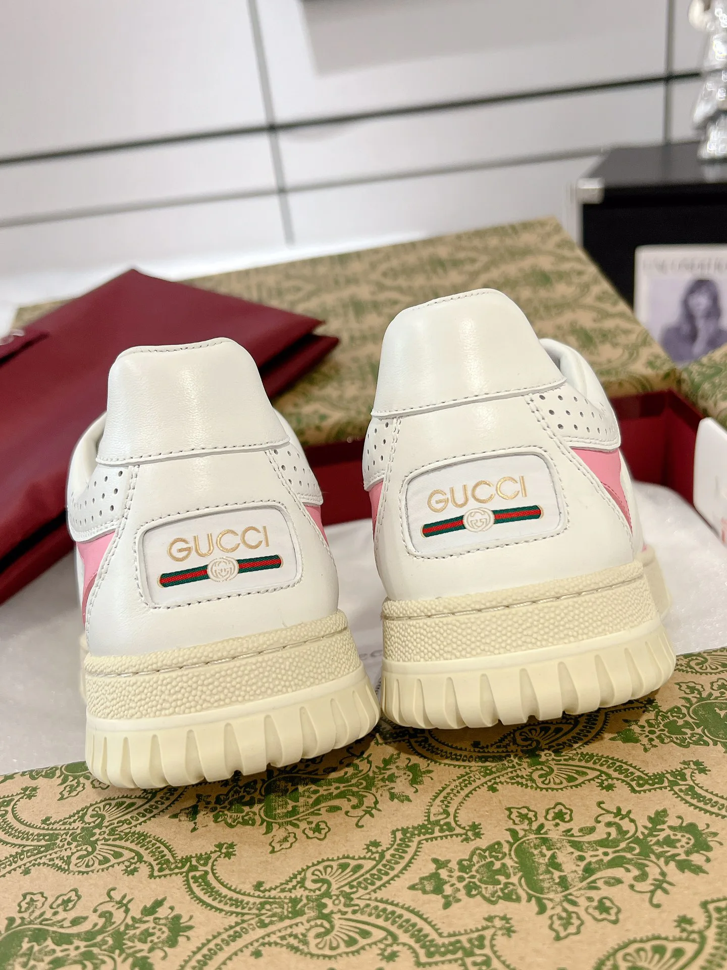 Кроссовки Женские Gucci 458075