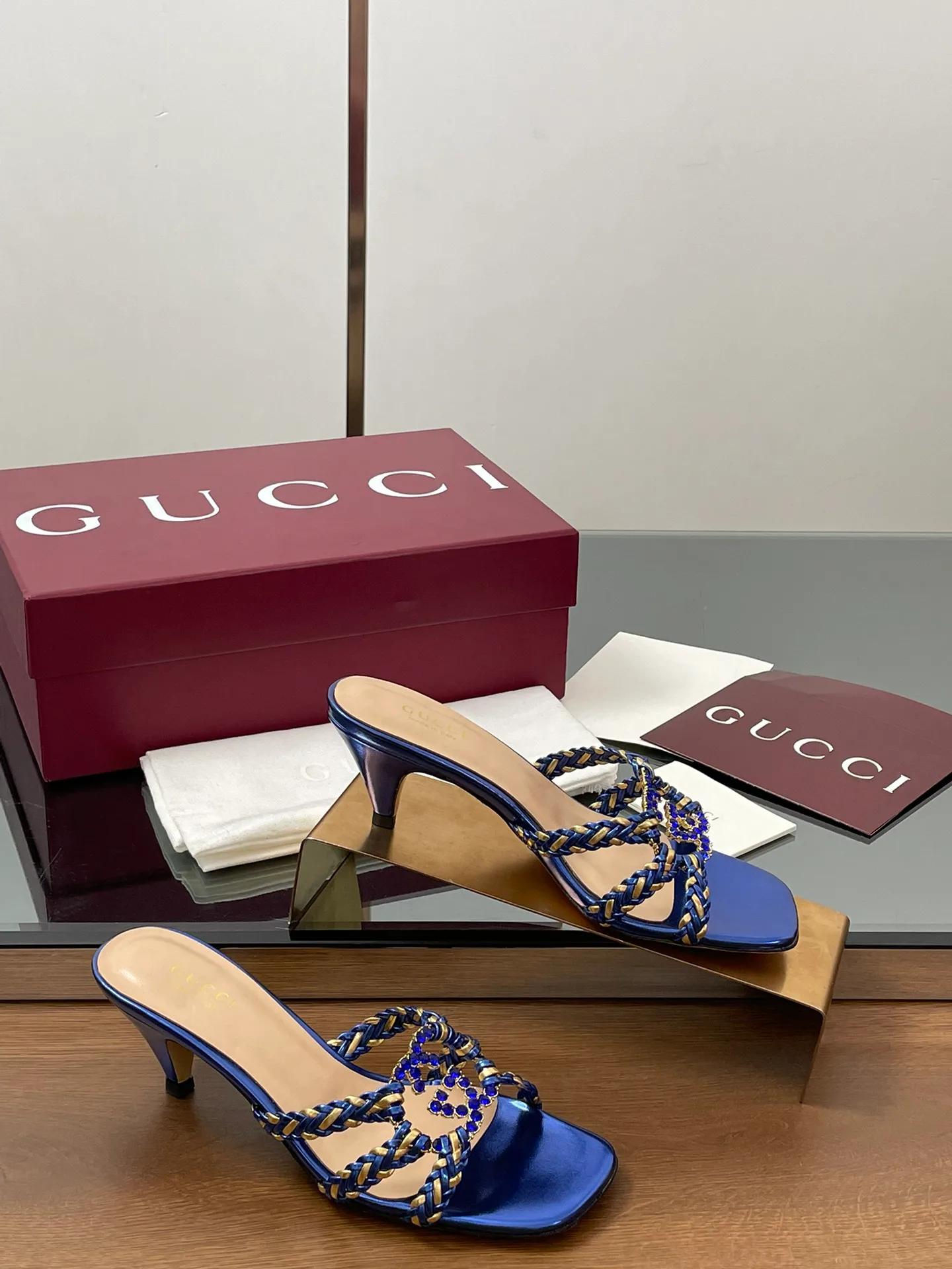 Сандалии Женские Gucci 11507568