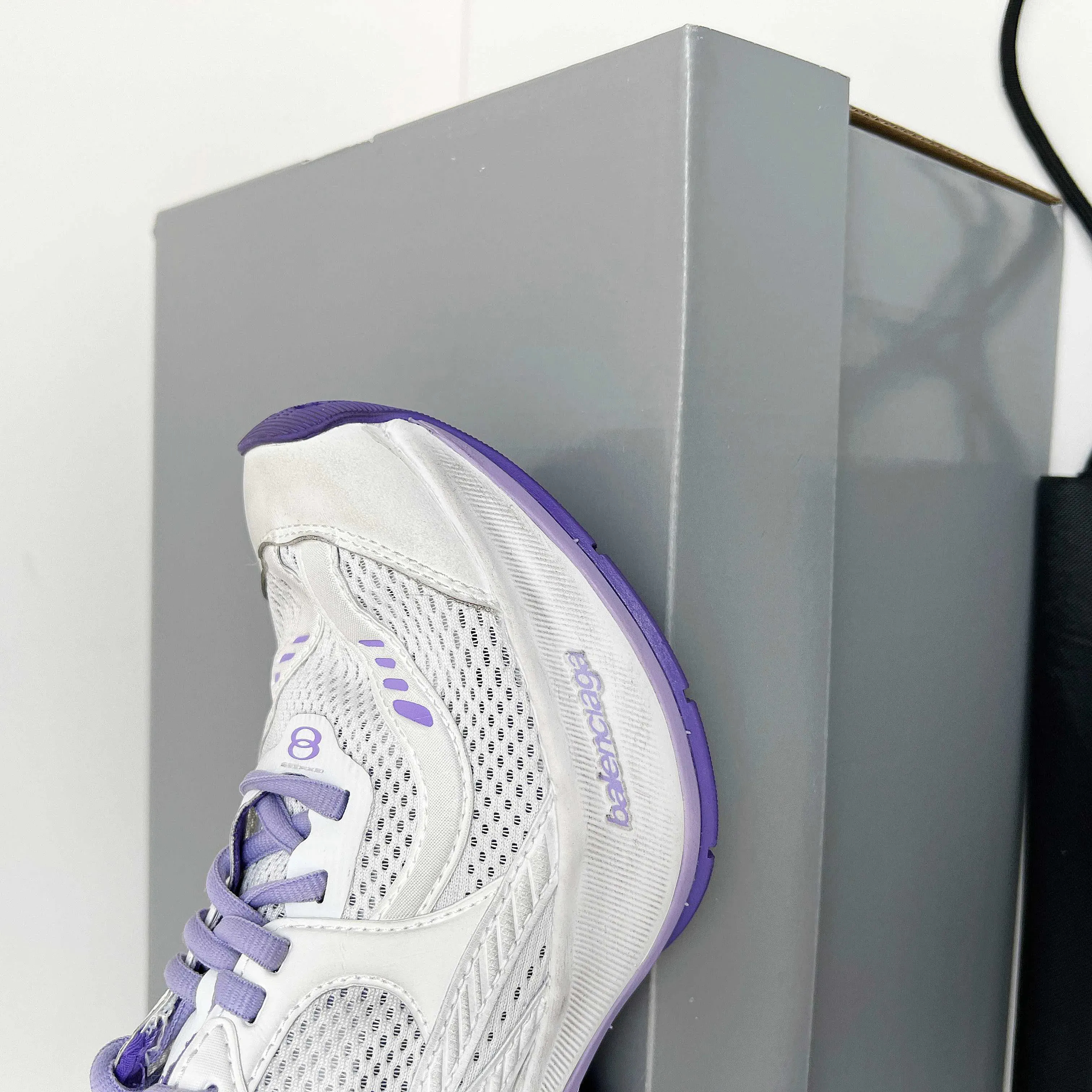 Кроссовки Женские Balenciaga 6428110