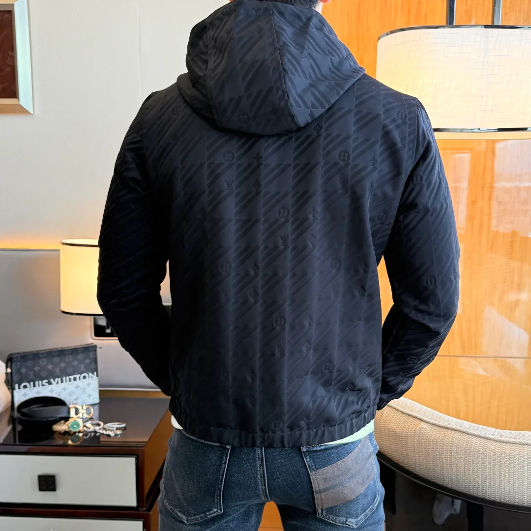 Куртки И Пуховики Мужские Louis Vuitton 9175124