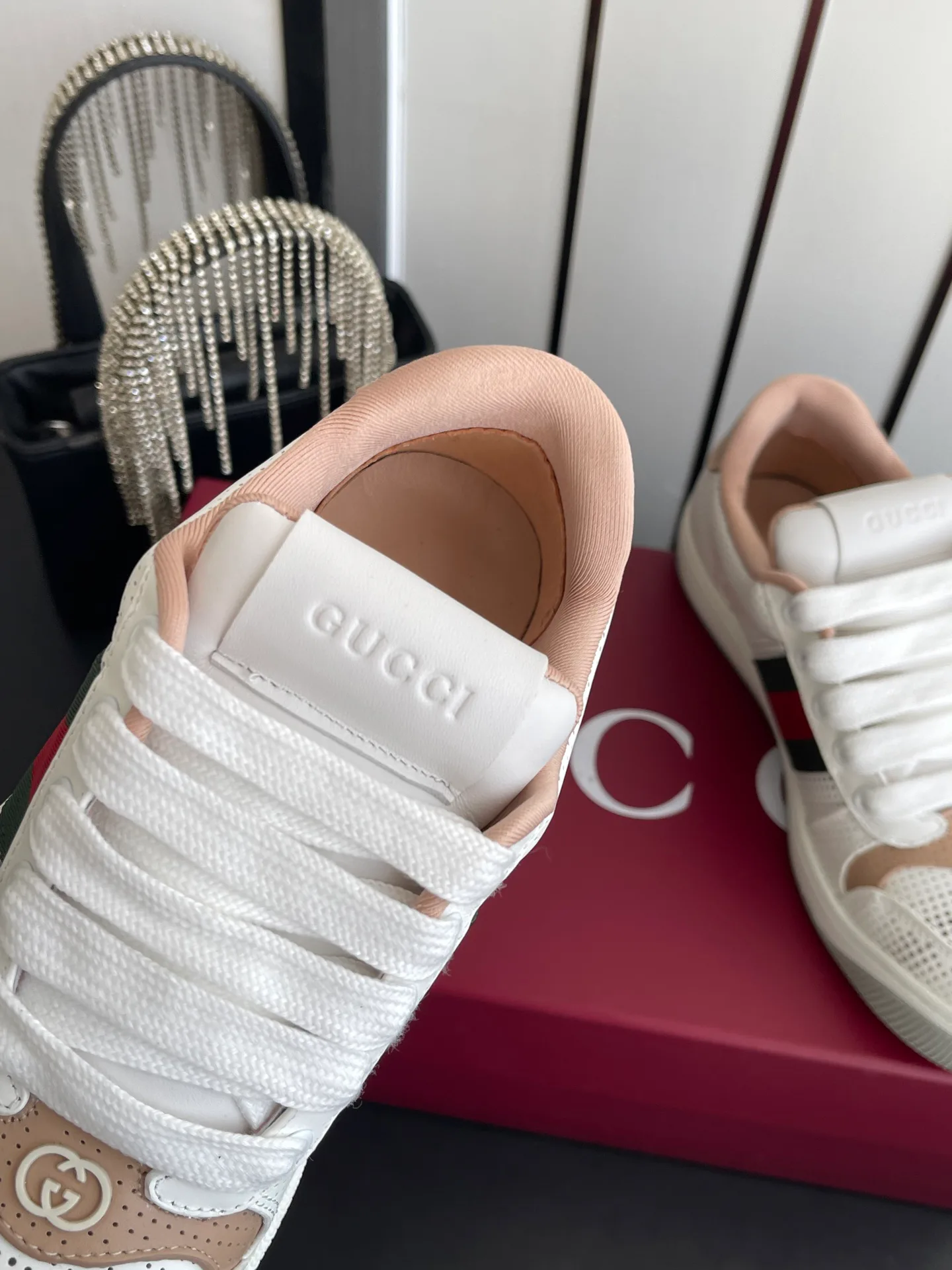 Кроссовки Женские Gucci 19538654
