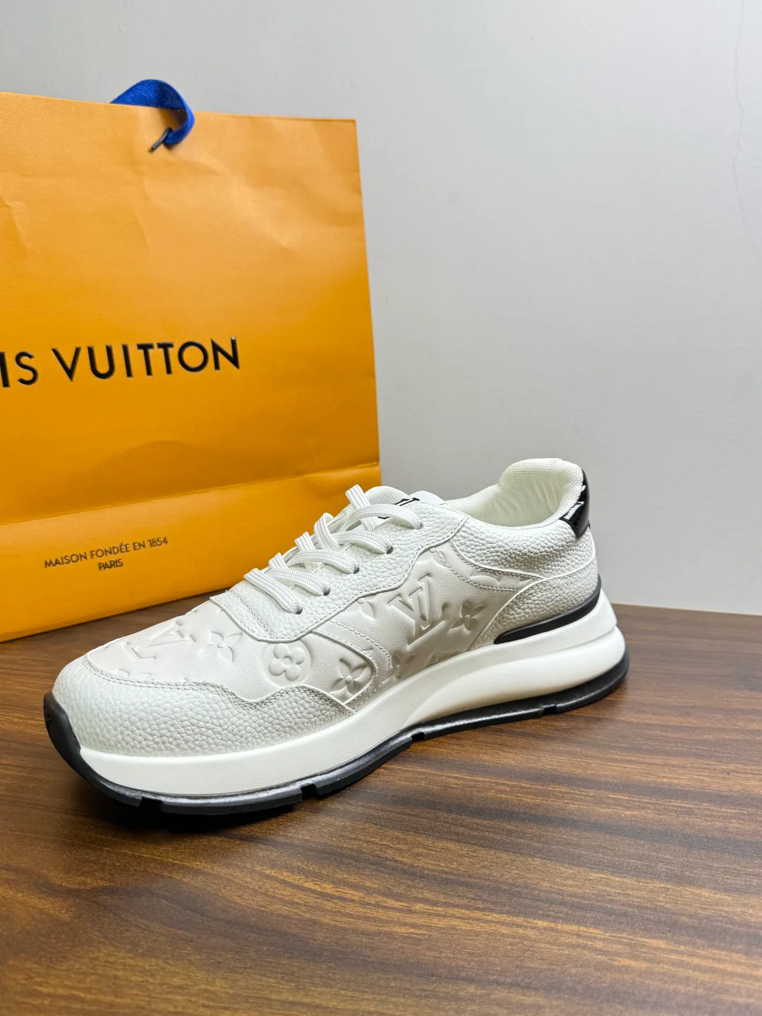 Кроссовки Мужские Louis Vuitton 20114687