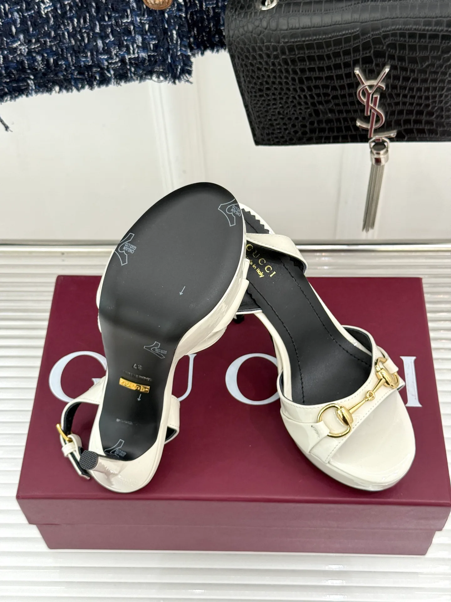 Босоножки Женские Gucci 17646534