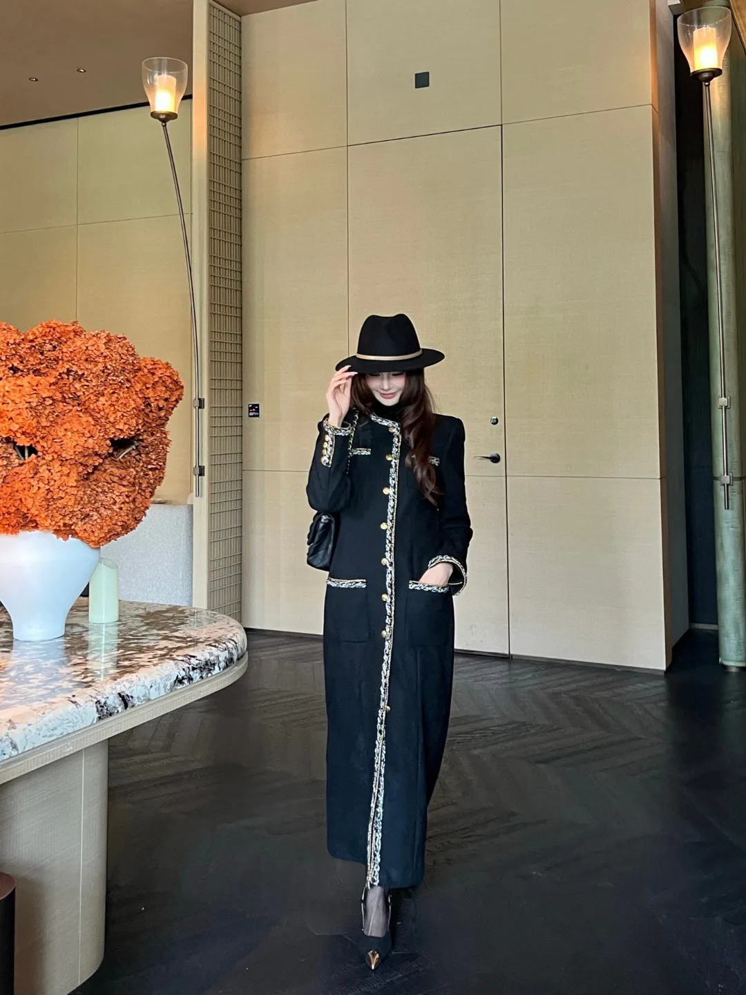 Пальто Женские Chanel 17276587