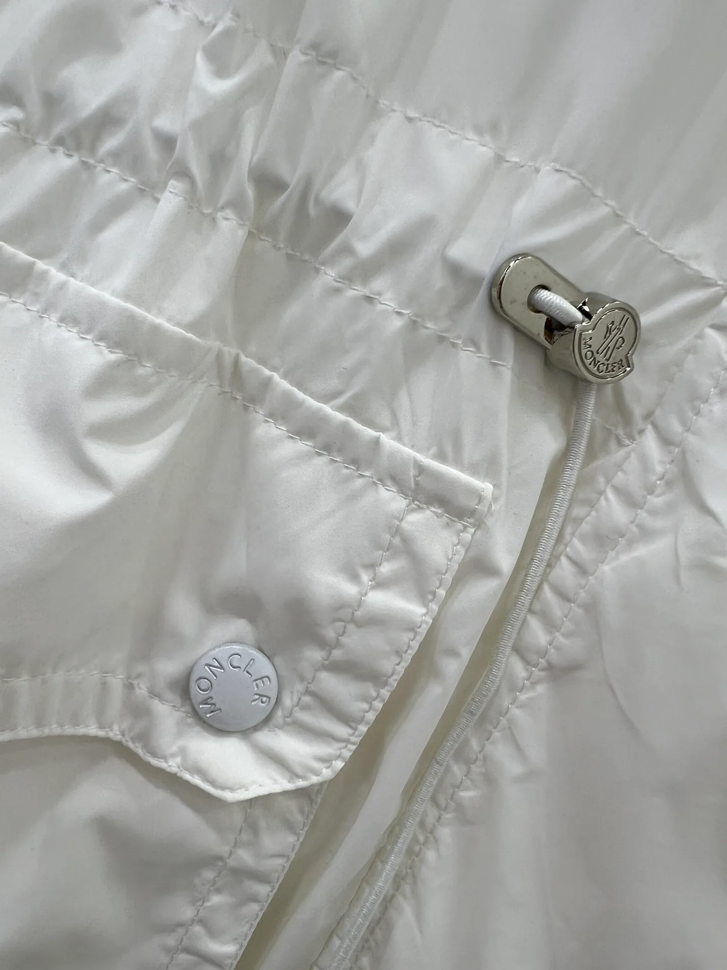 Куртки И Пуховики Женские Moncler 12778603