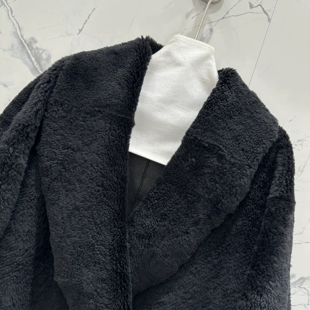 Шубы Женские Prada 558913