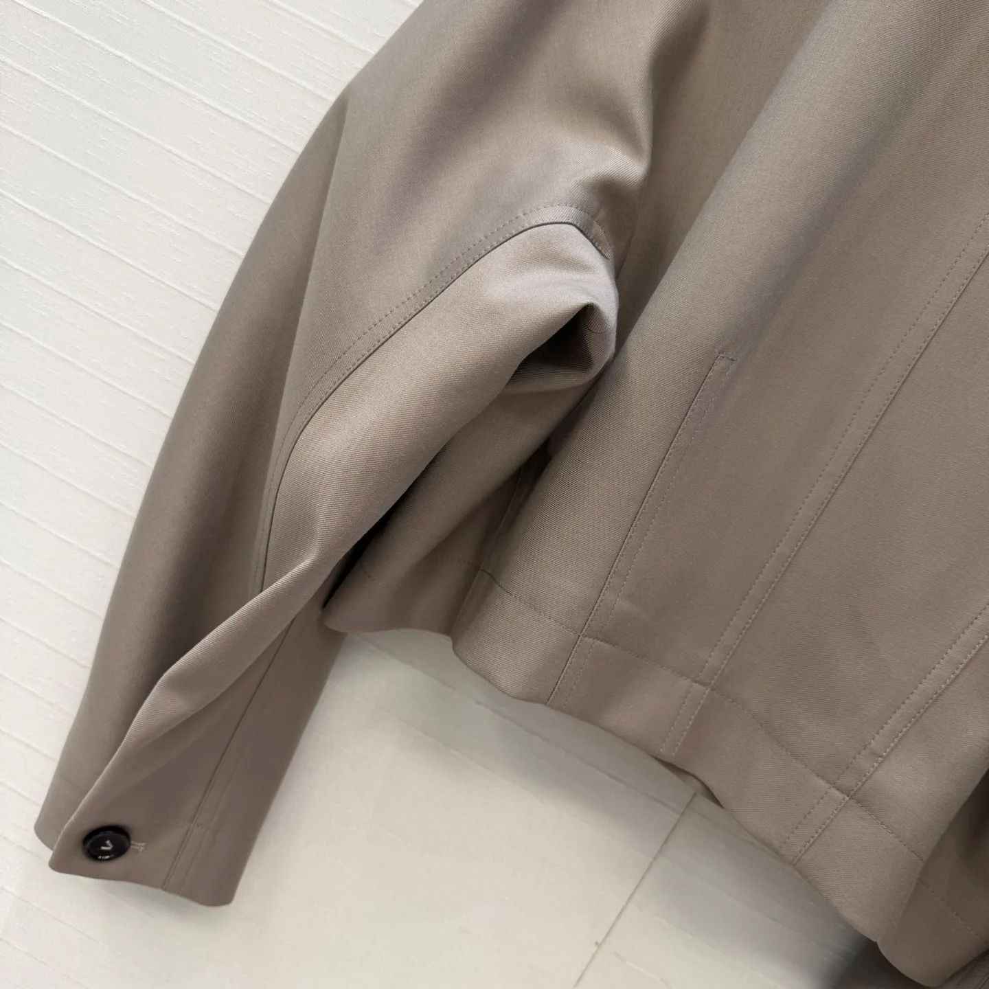 Кожаные Куртки И Дублёнки Женские Bottega Veneta 11520307