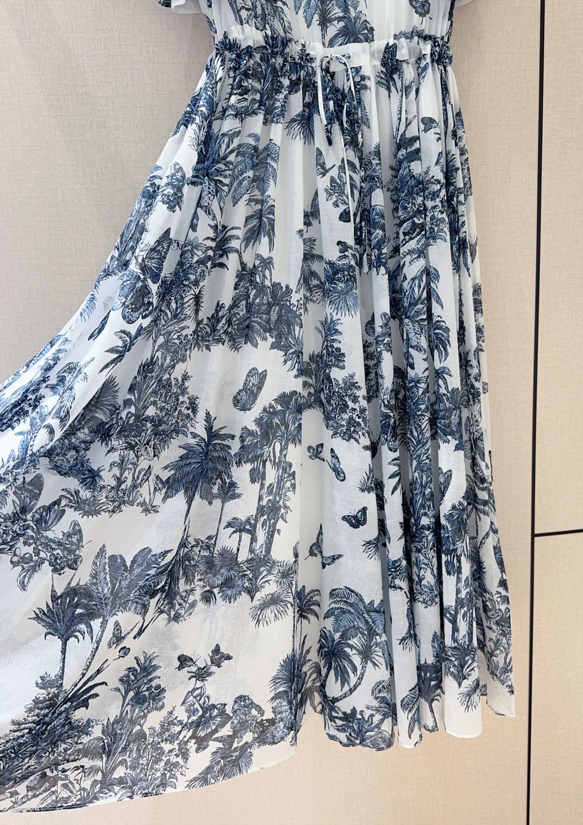 Платья Женские Christian Dior 17290298