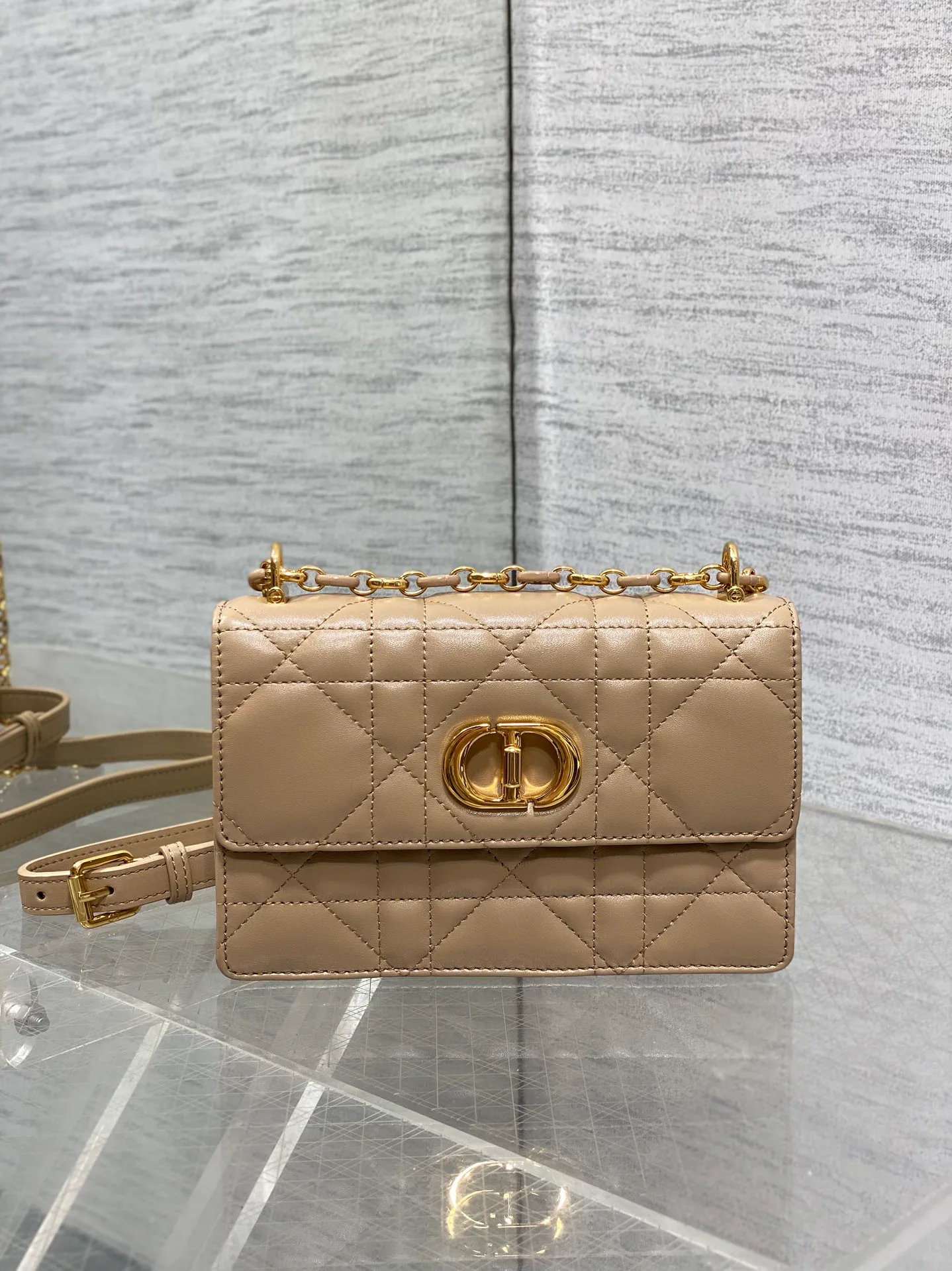 Сумки На Ремне Женские Christian Dior 475492