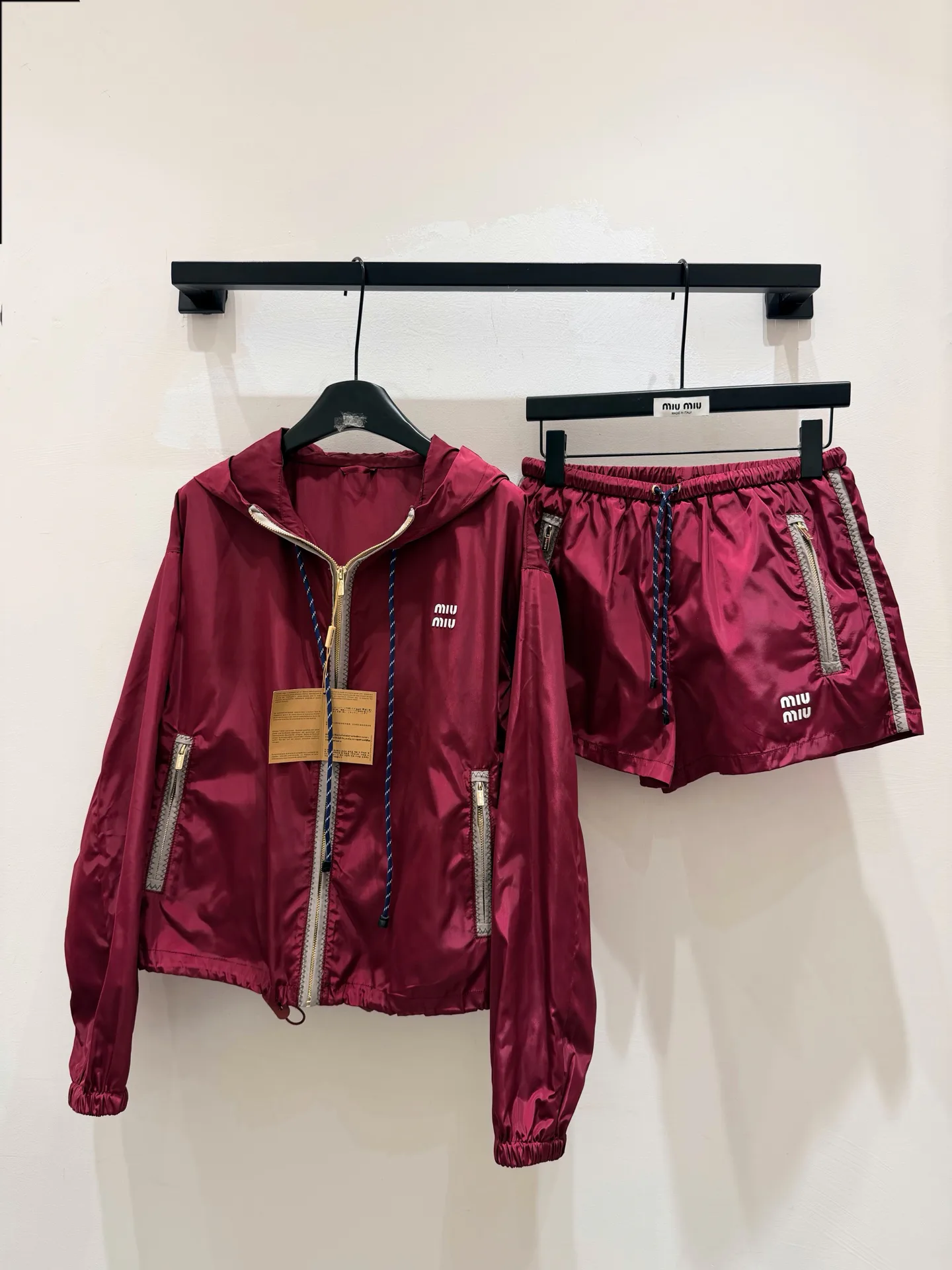 Шорты Женские Miu Miu 11755854