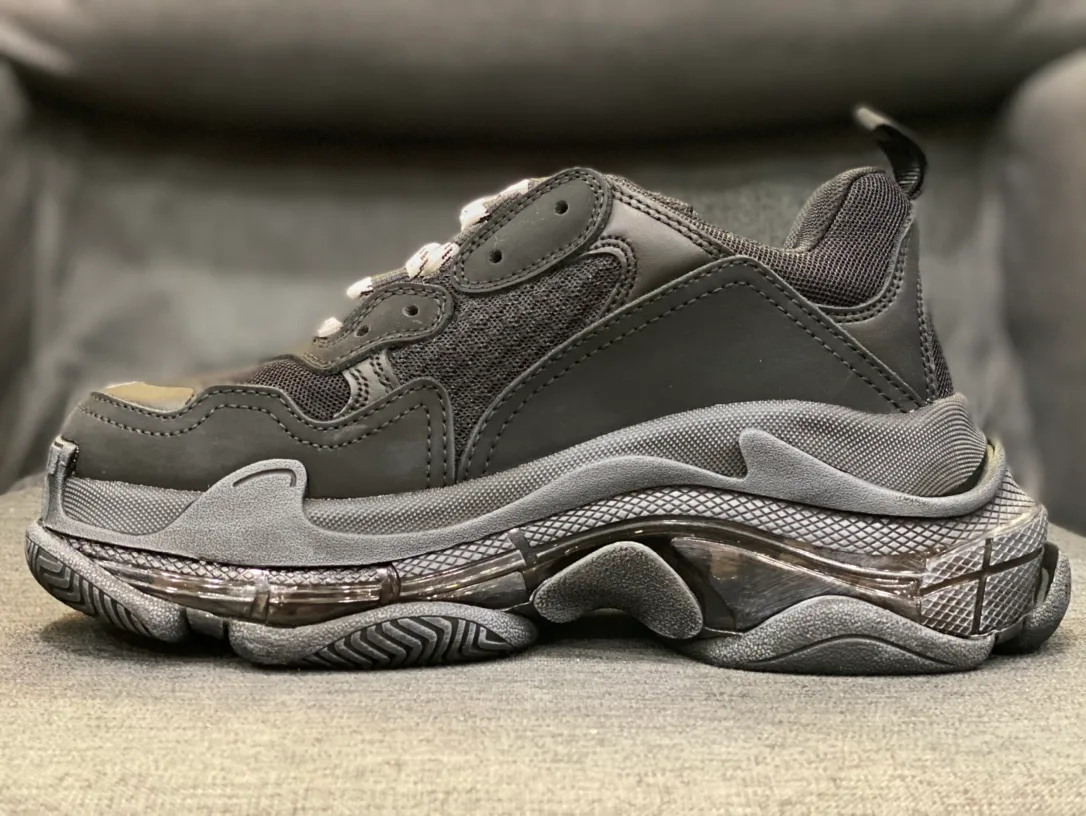 Кроссовки Женские Balenciaga 4931935