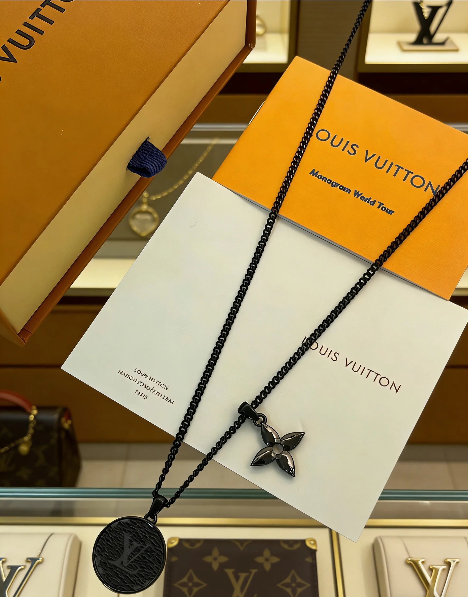 Бижутерия Louis Vuitton 11698060