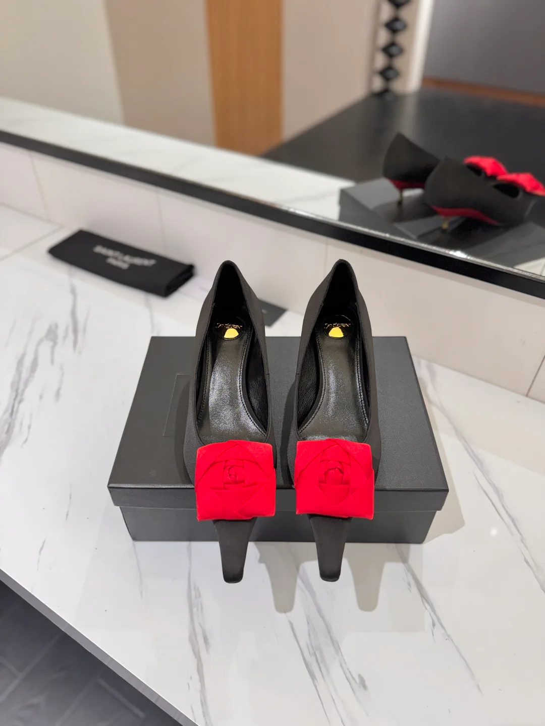 Туфли Женские Saint Laurent 18322936