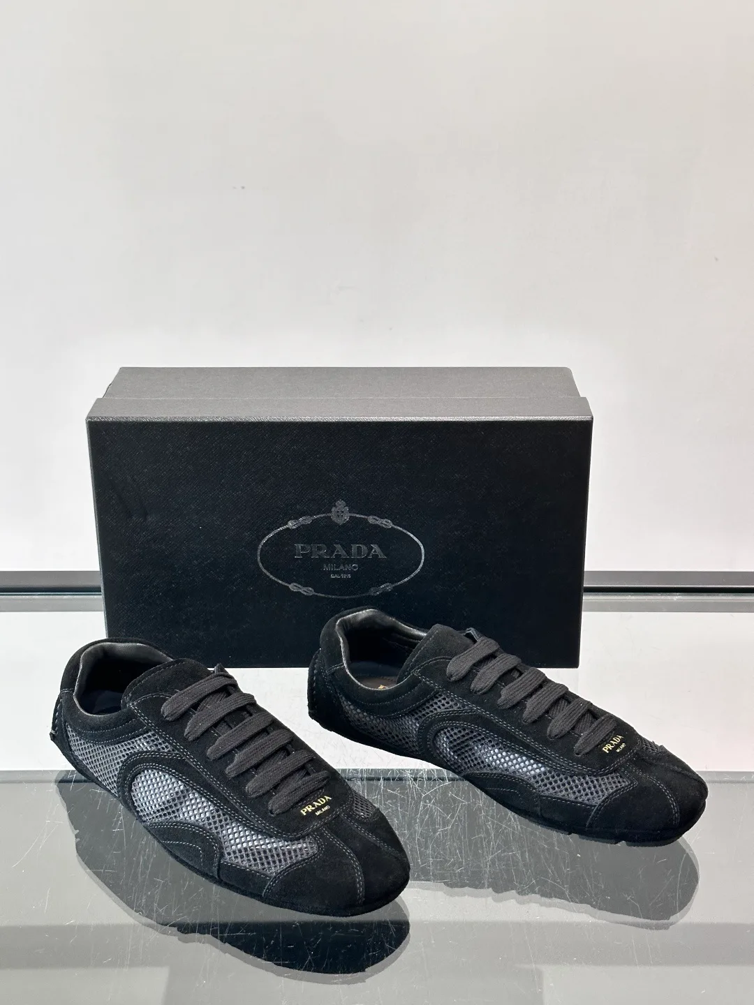 Кроссовки Мужские Prada 13445381