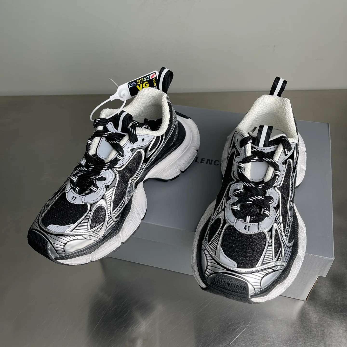 Кроссовки Женские Balenciaga 425301