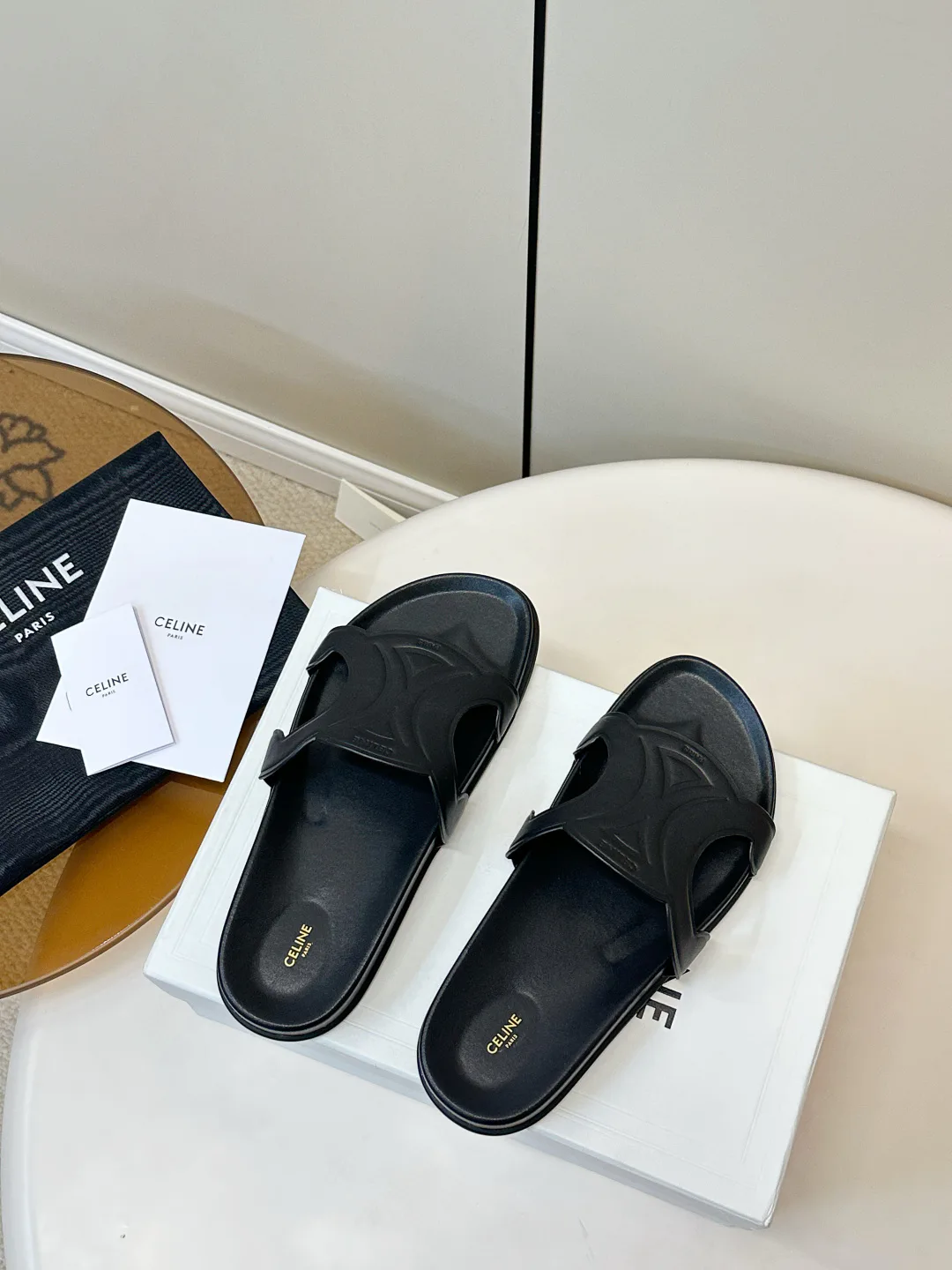 Шлепанцы Женские Celine 11609438