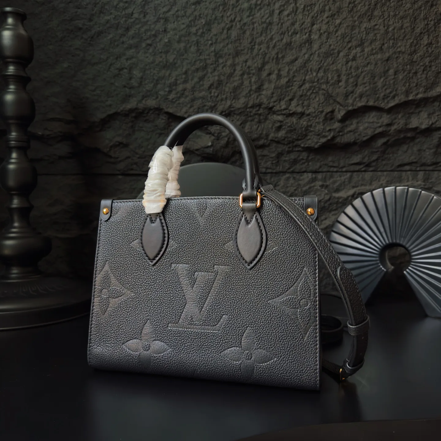 Классические Сумки Женские Louis Vuitton 17076918