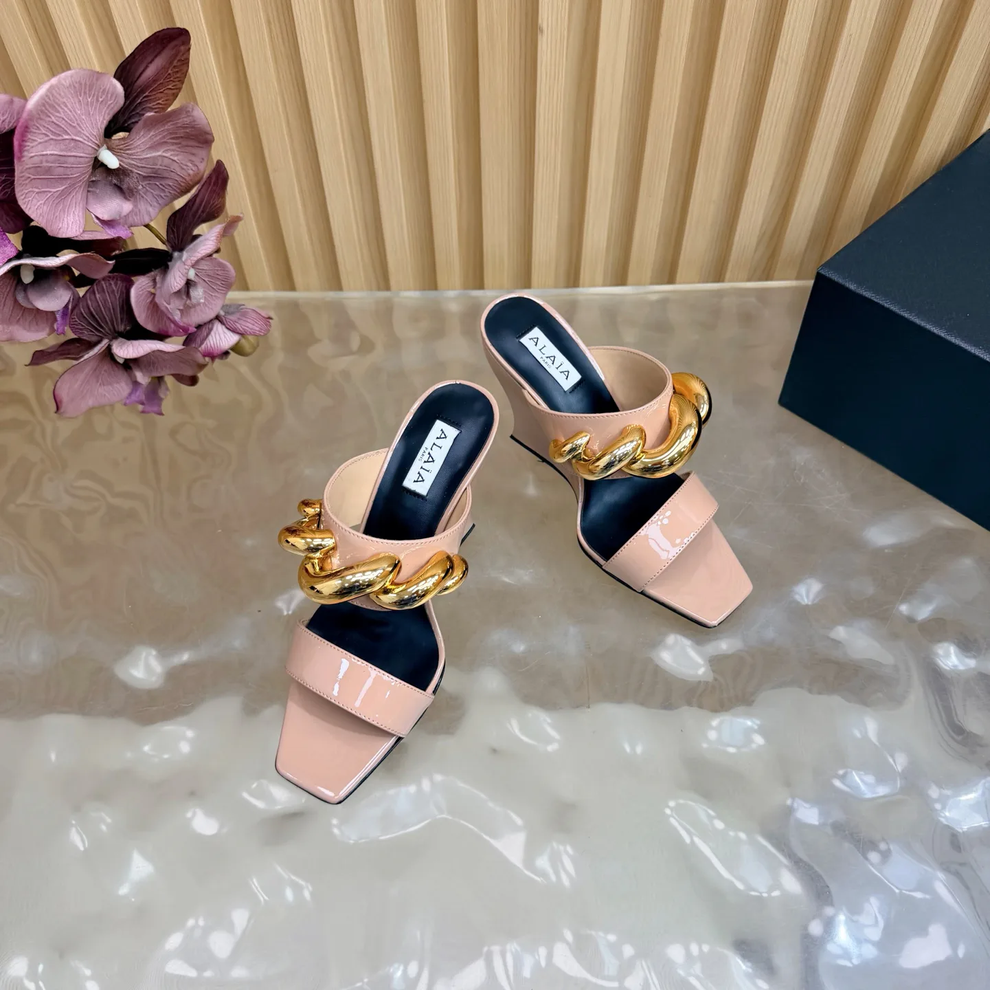 Босоножки Женские Alaia 11065097