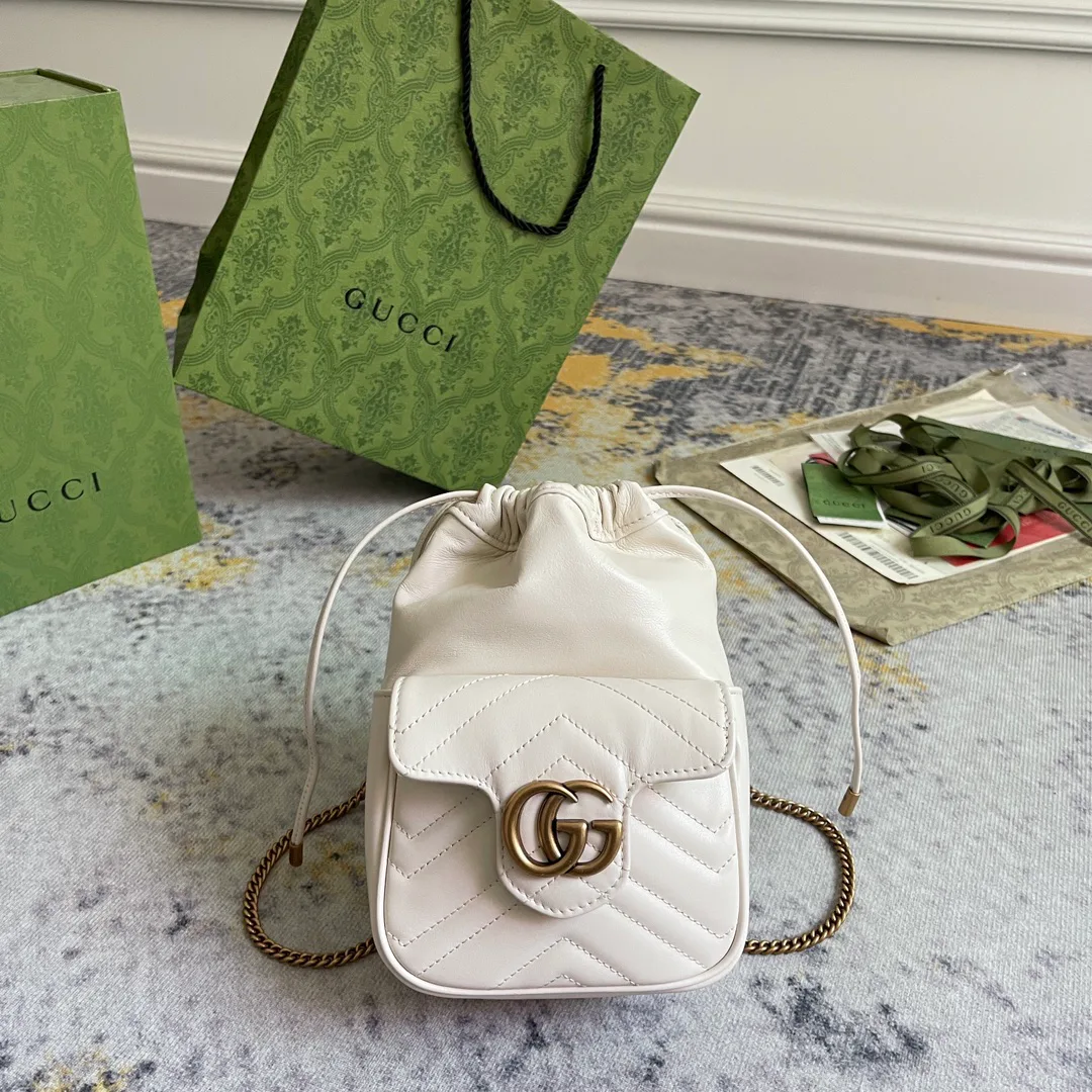 Классические Сумки Женские Gucci 10979017
