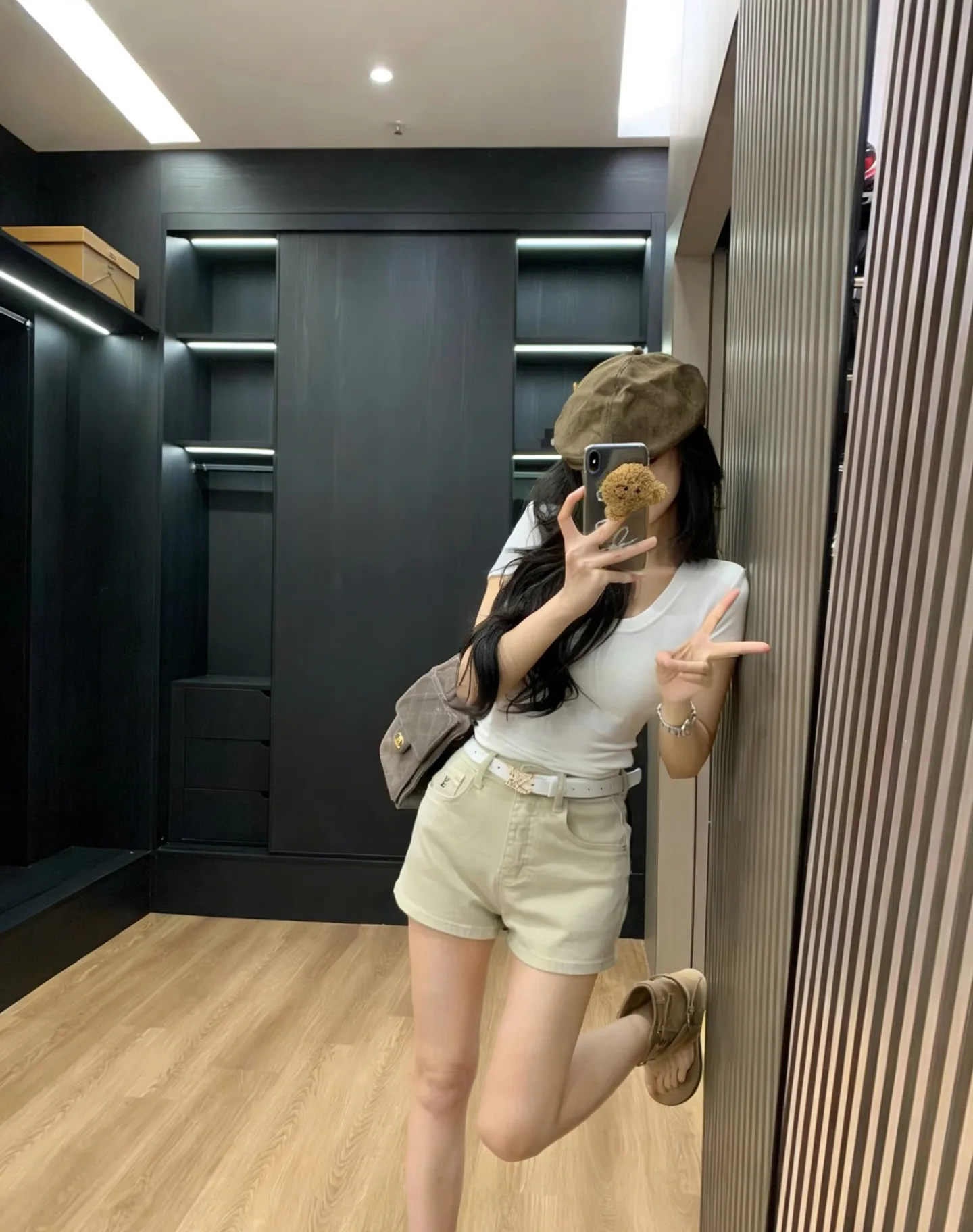 Шорты Женские Louis Vuitton 11716709