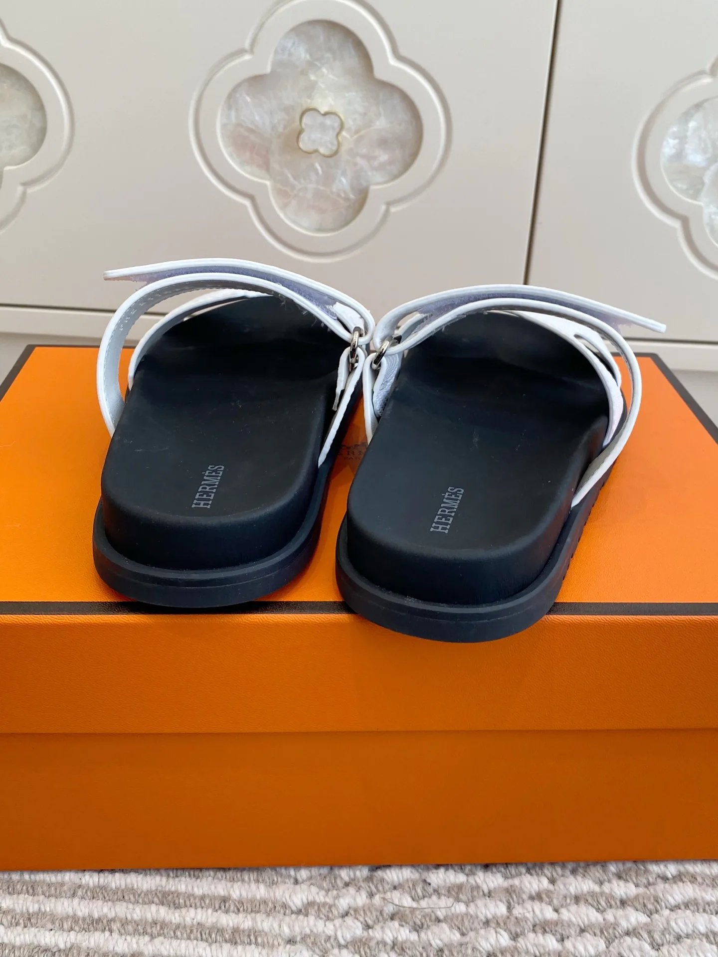 Шлепанцы Женские Hermes 1717024