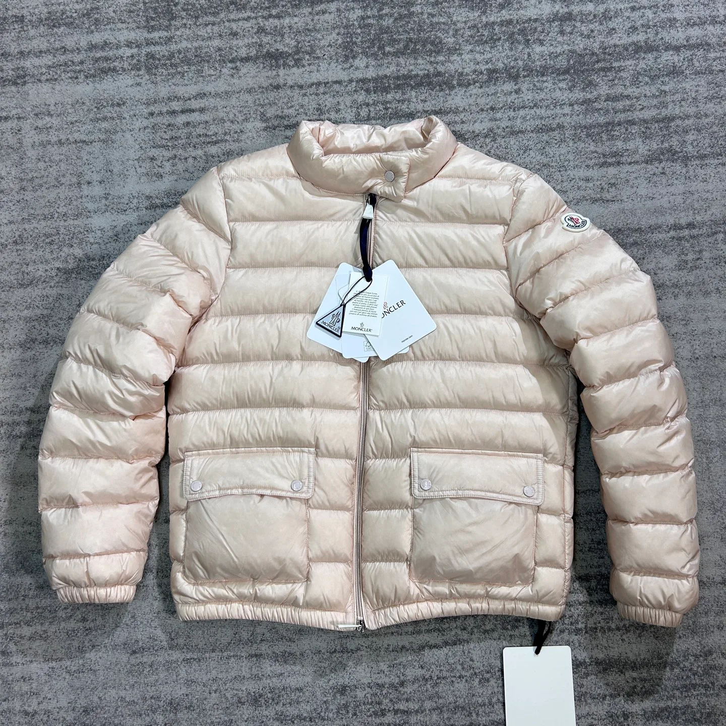 Куртки И Пуховики Женские Moncler 18725388