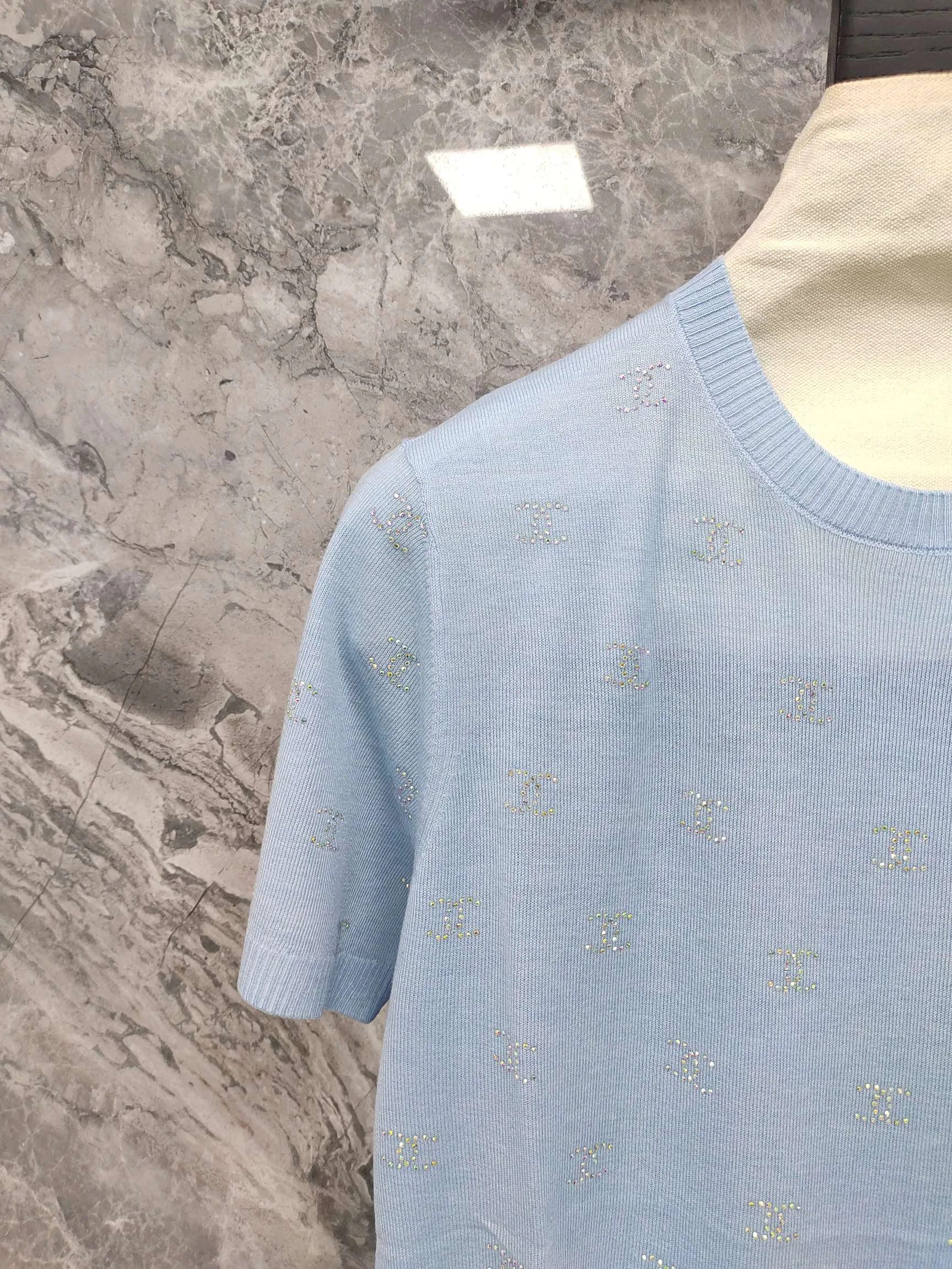 Футболки Женские Chanel 13249294