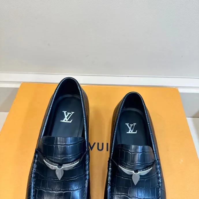 Лоферы И Туфли Мужские Louis Vuitton 18193939