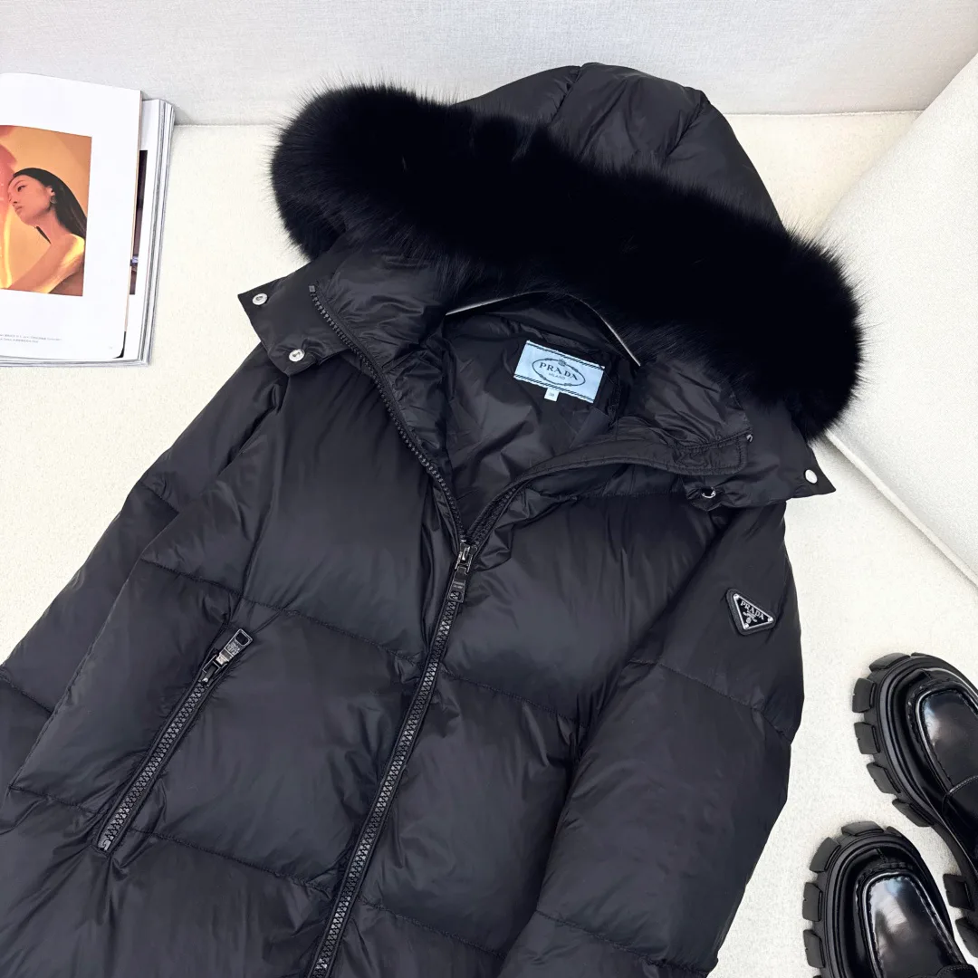 Куртки И Пуховики Женские Prada 18478850