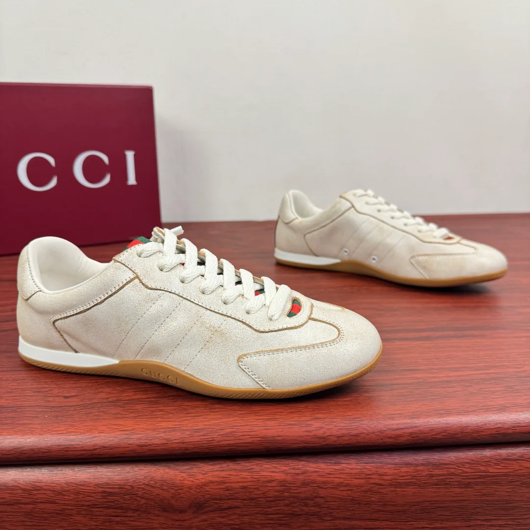 Кроссовки Женские Gucci 1880484