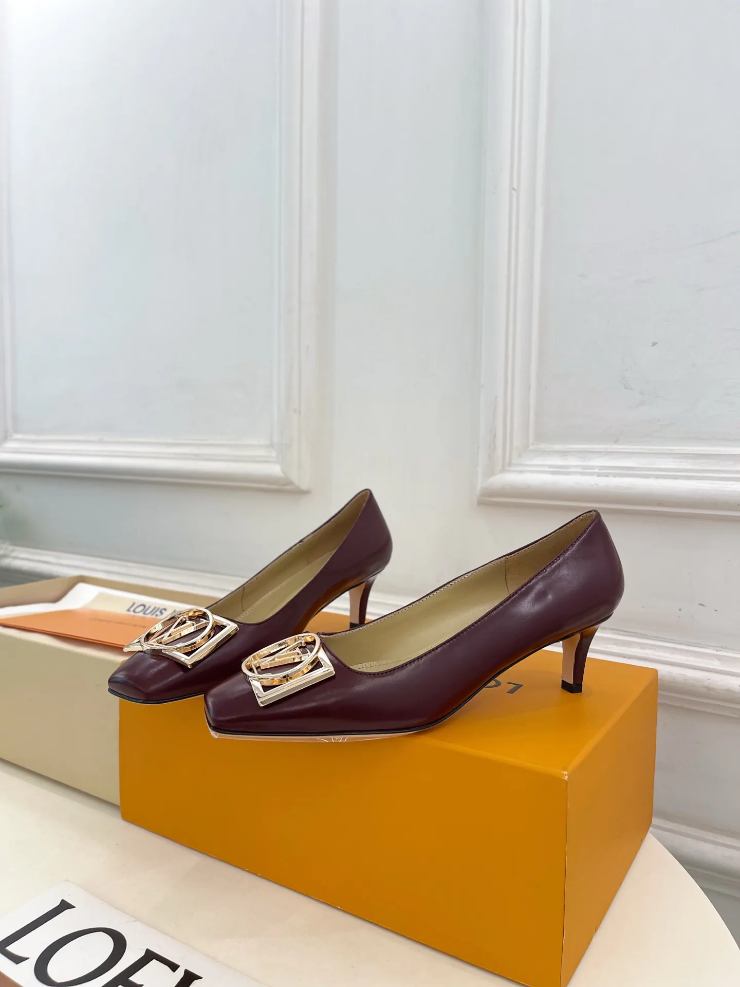 Туфли Женские Louis Vuitton 148110