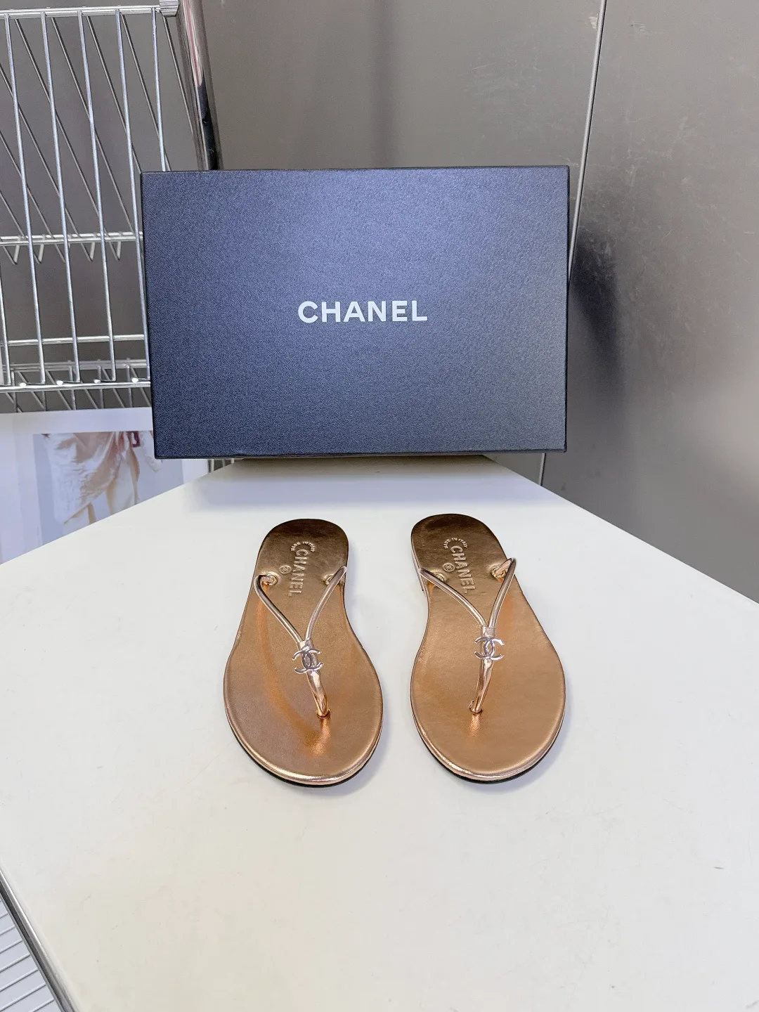 Шлепанцы Женские Chanel 11677231
