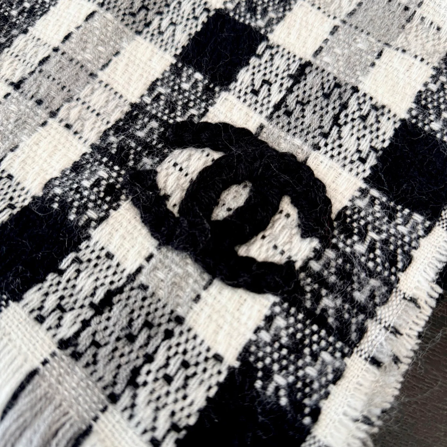 Шарфы Chanel 205883