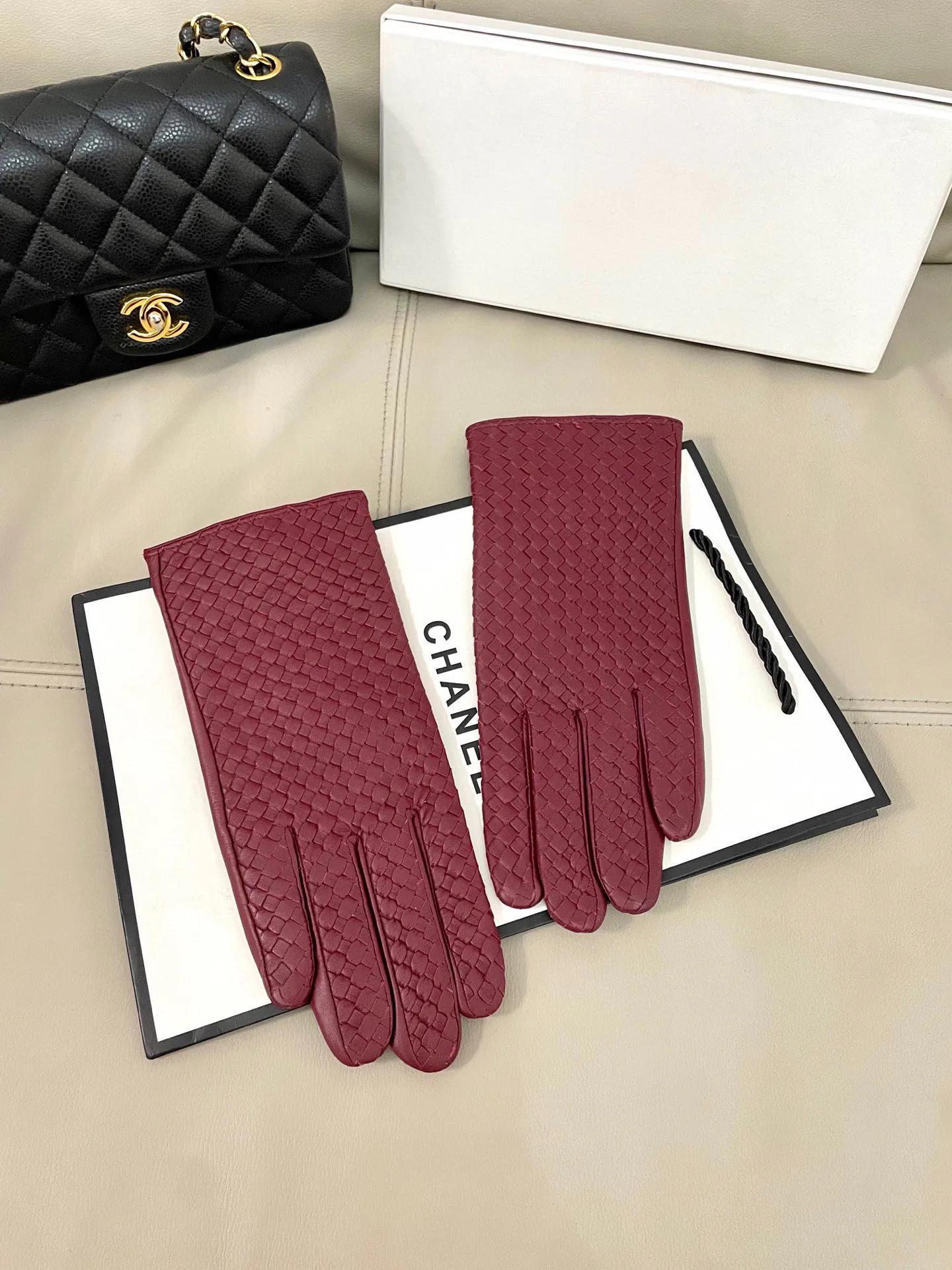 Перчатки Bottega Veneta 262306