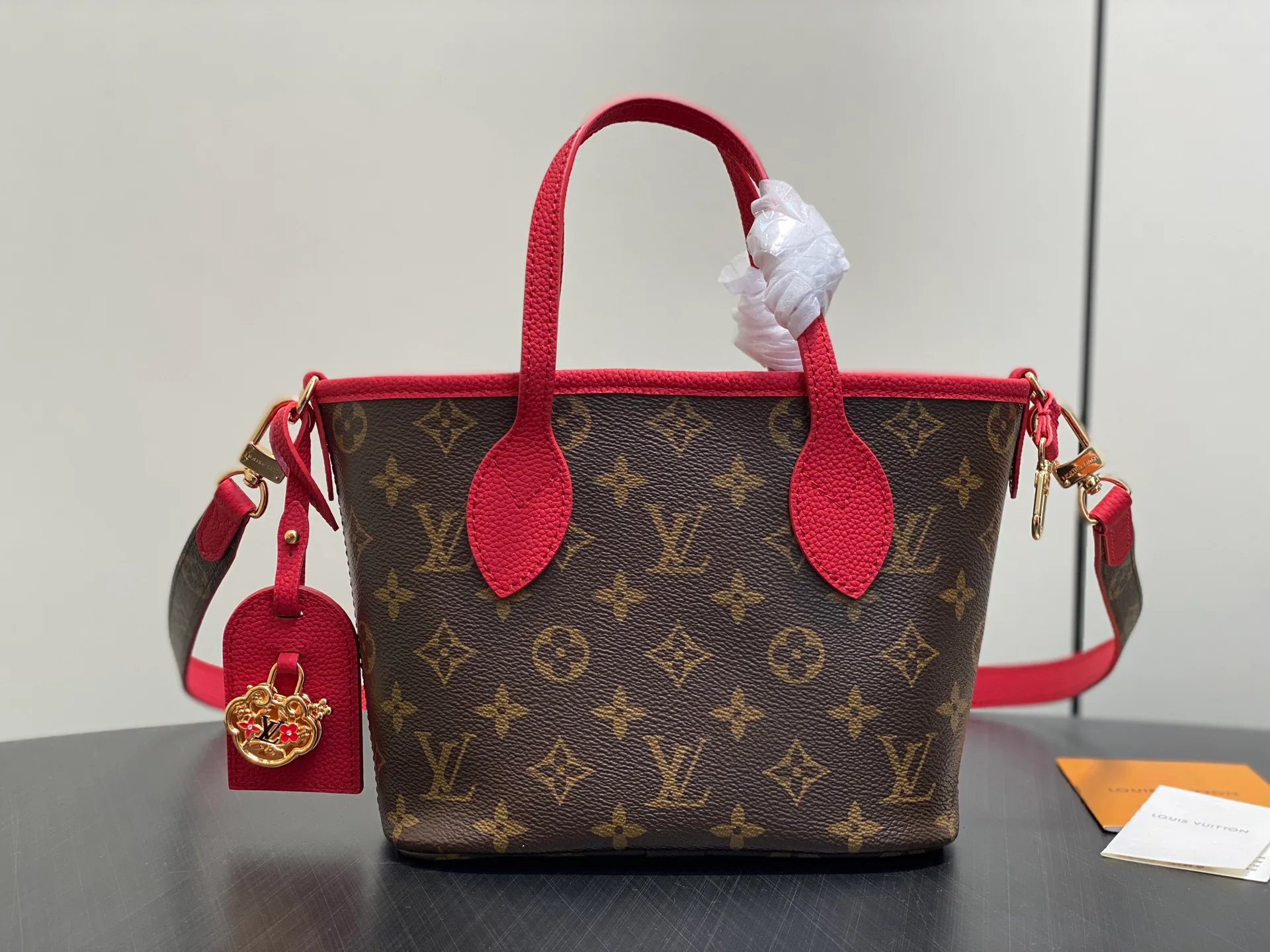 Классические Сумки Женские Louis Vuitton 2642232