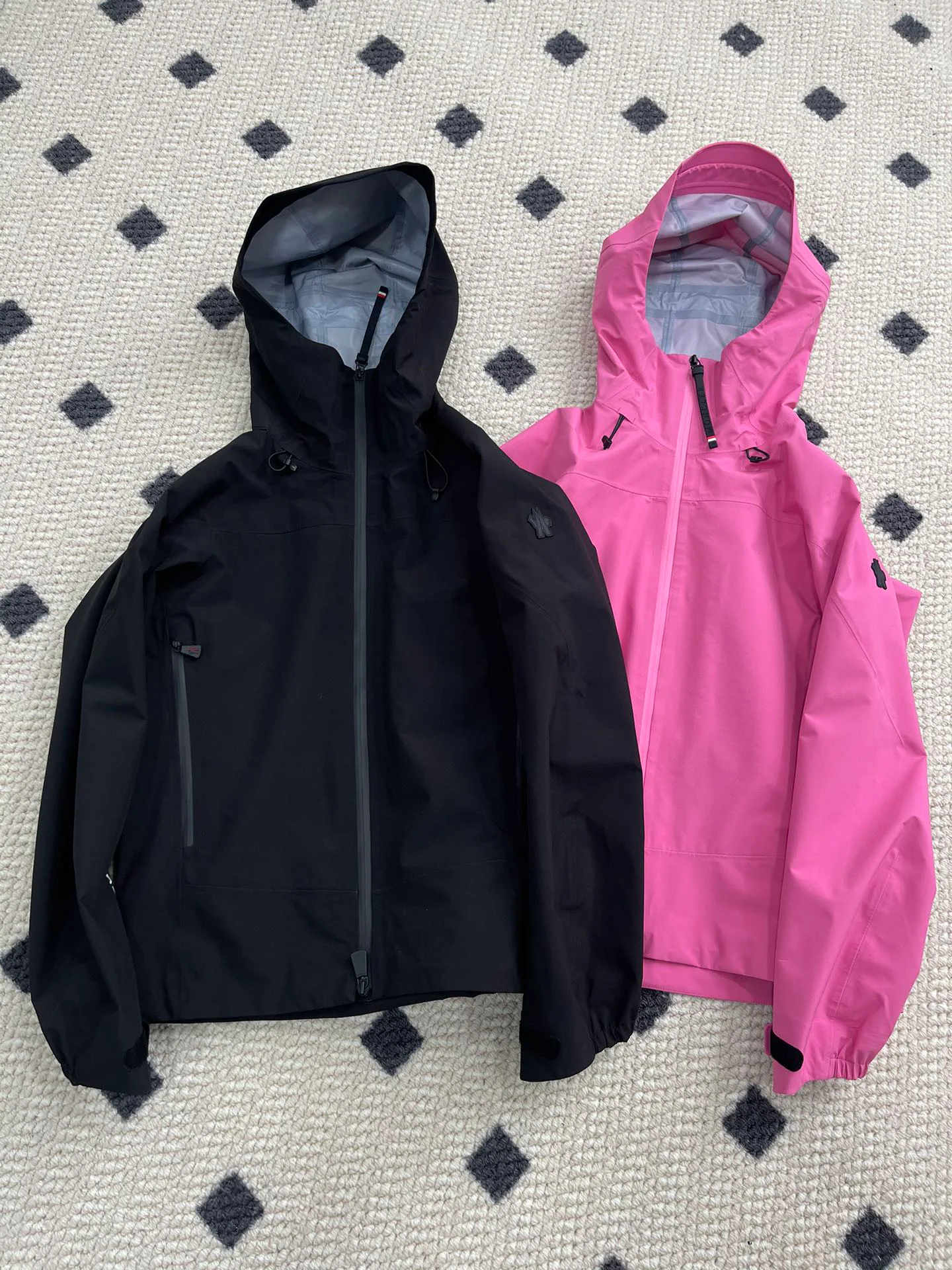 Куртки И Пуховики Женские Moncler 6921