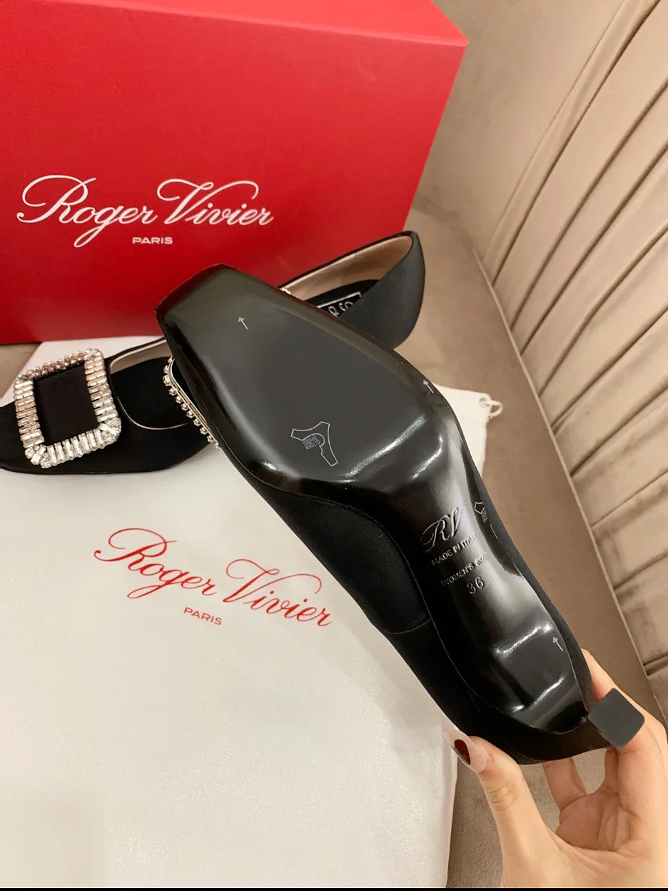 Туфли Женские Roger Vivier 17550751
