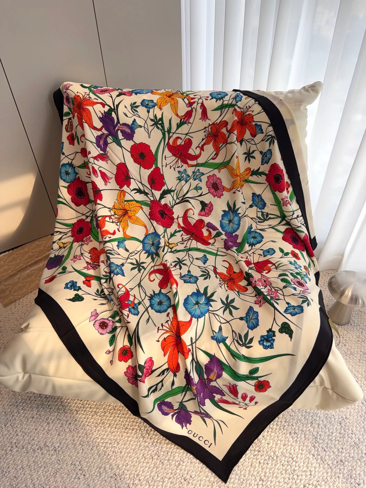 Платки Gucci 18322302