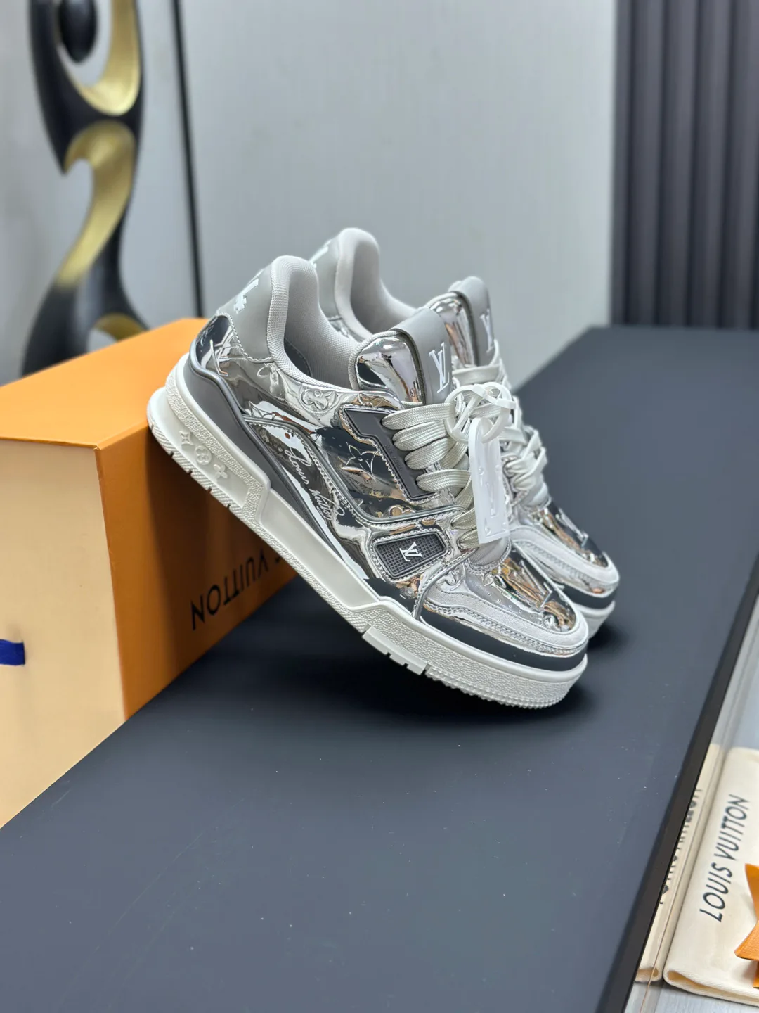 Кроссовки Женские Louis Vuitton 271934