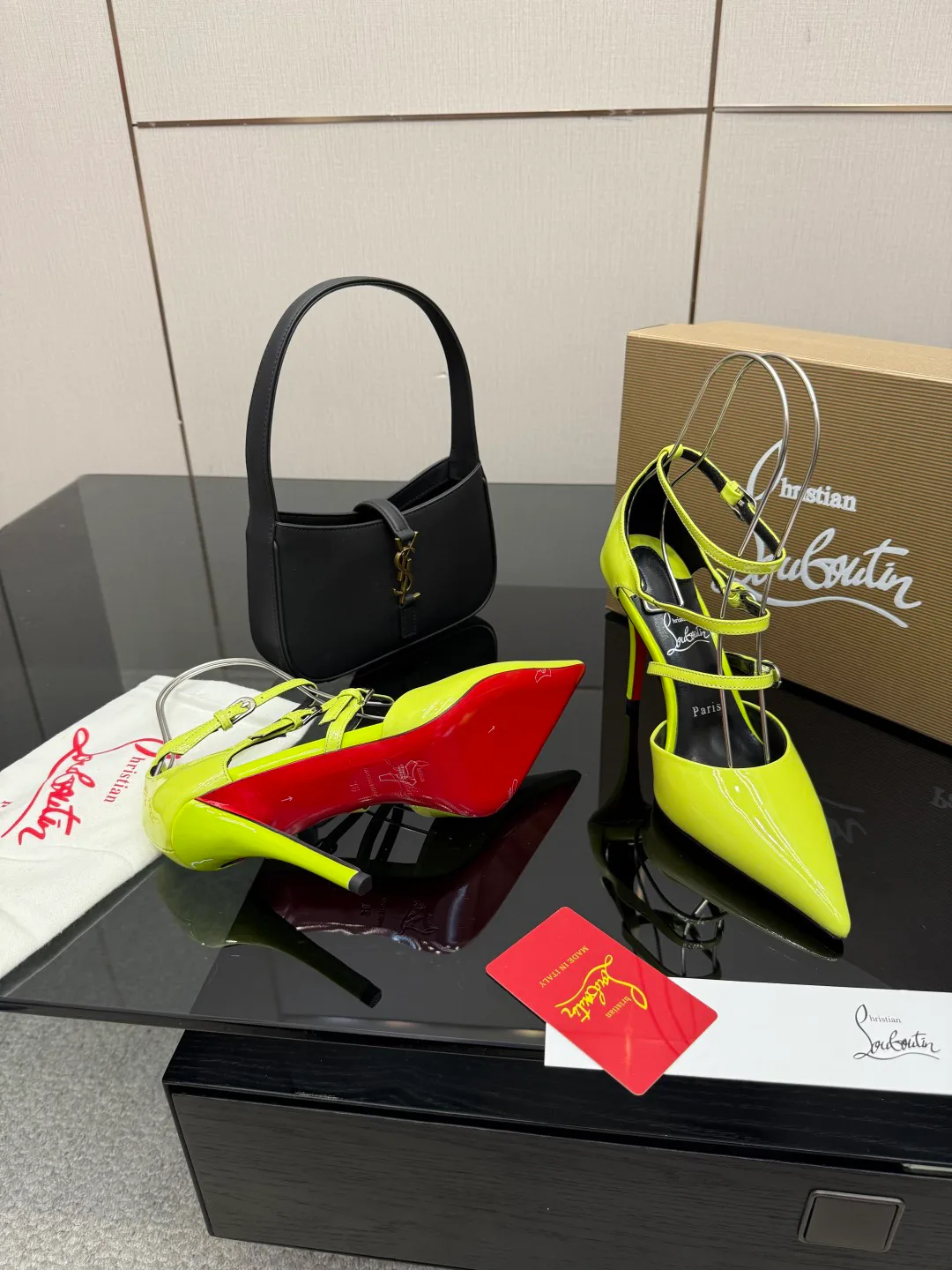 Туфли Женские Christian Louboutin 374848