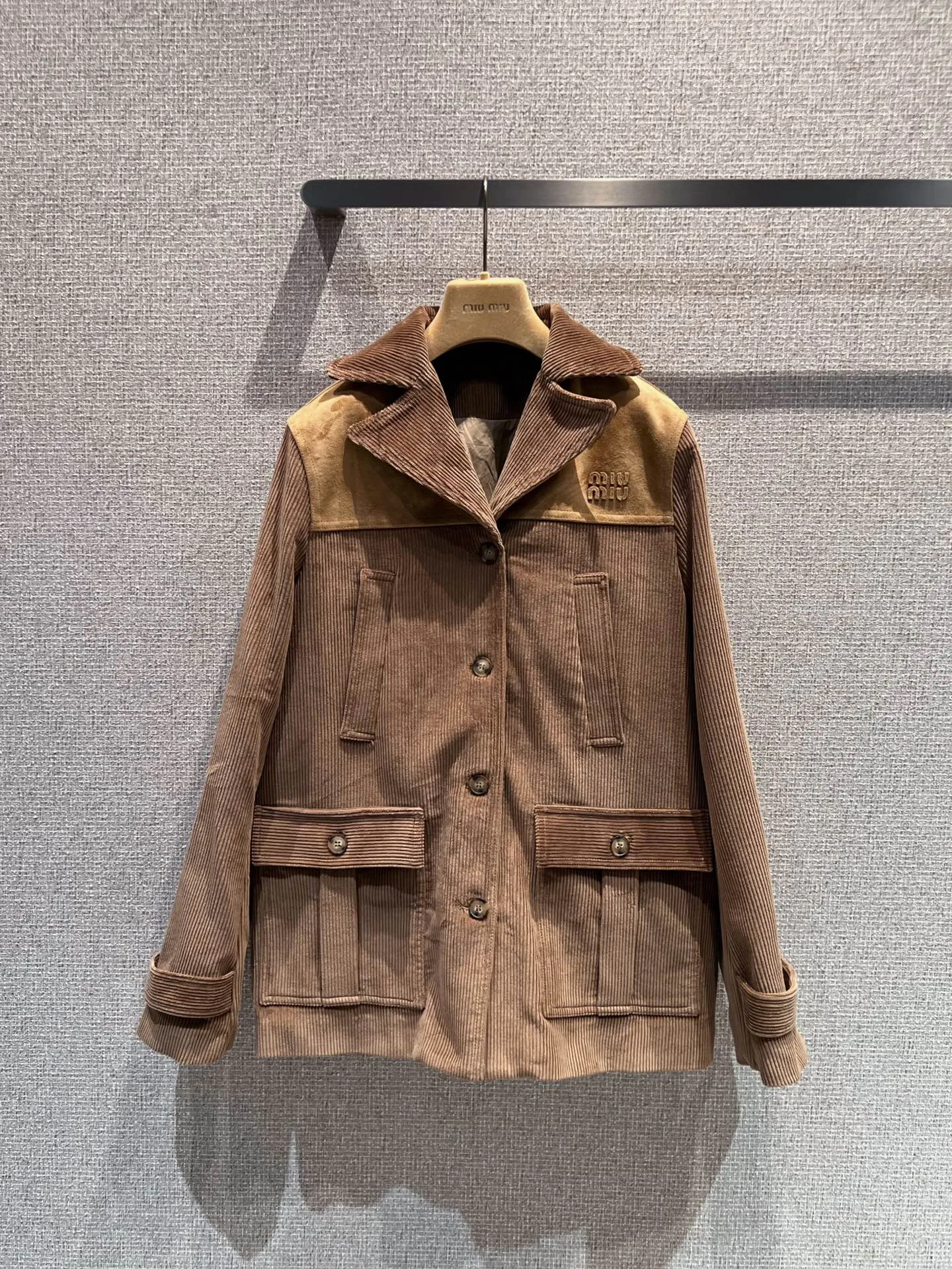 Куртки И Пуховики Женские Miu Miu 1068431