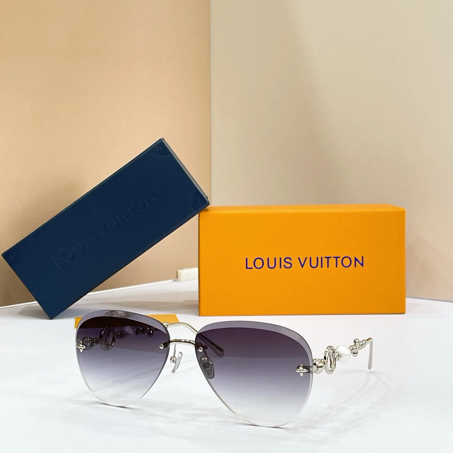 Очки Louis Vuitton 17495967