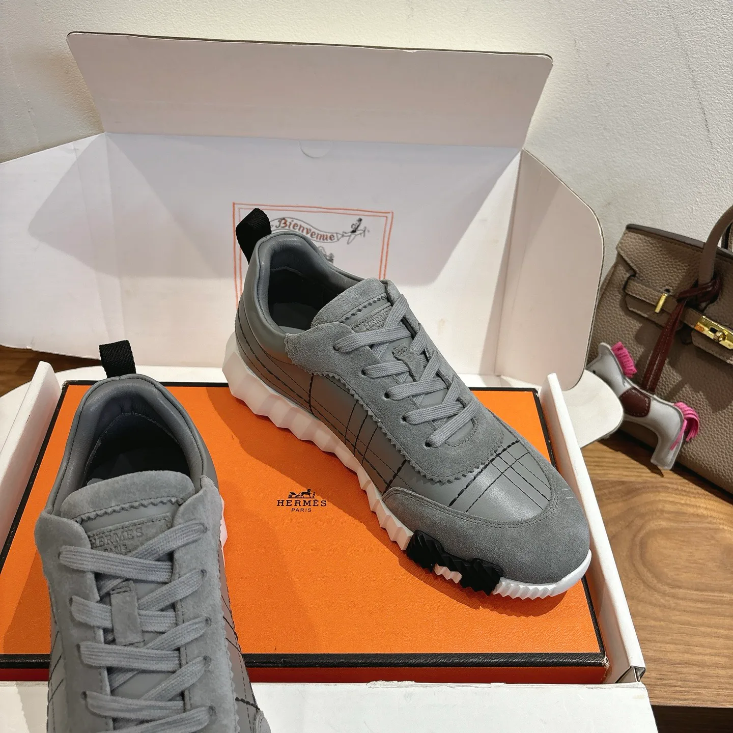 Кроссовки Женские Hermes 18729882