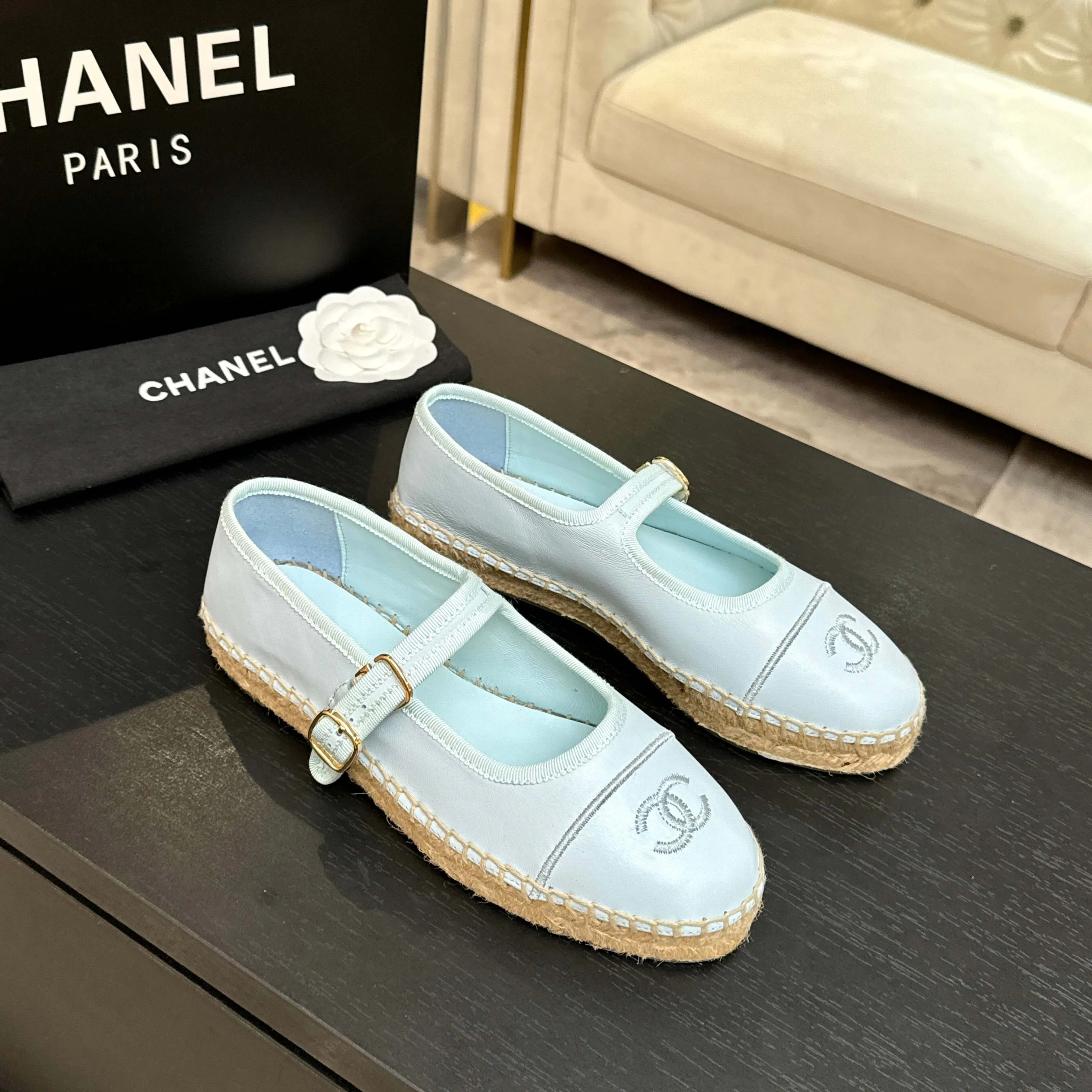 Туфли Женские Chanel 11609396