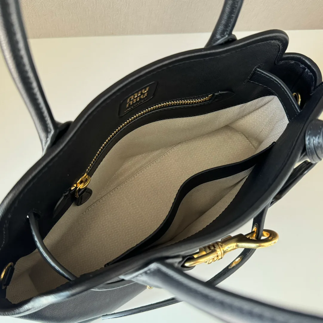 Классические Сумки Женские Miu Miu 1064552