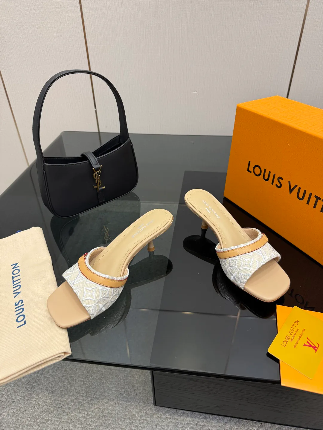 Босоножки Женские Louis Vuitton 1874539