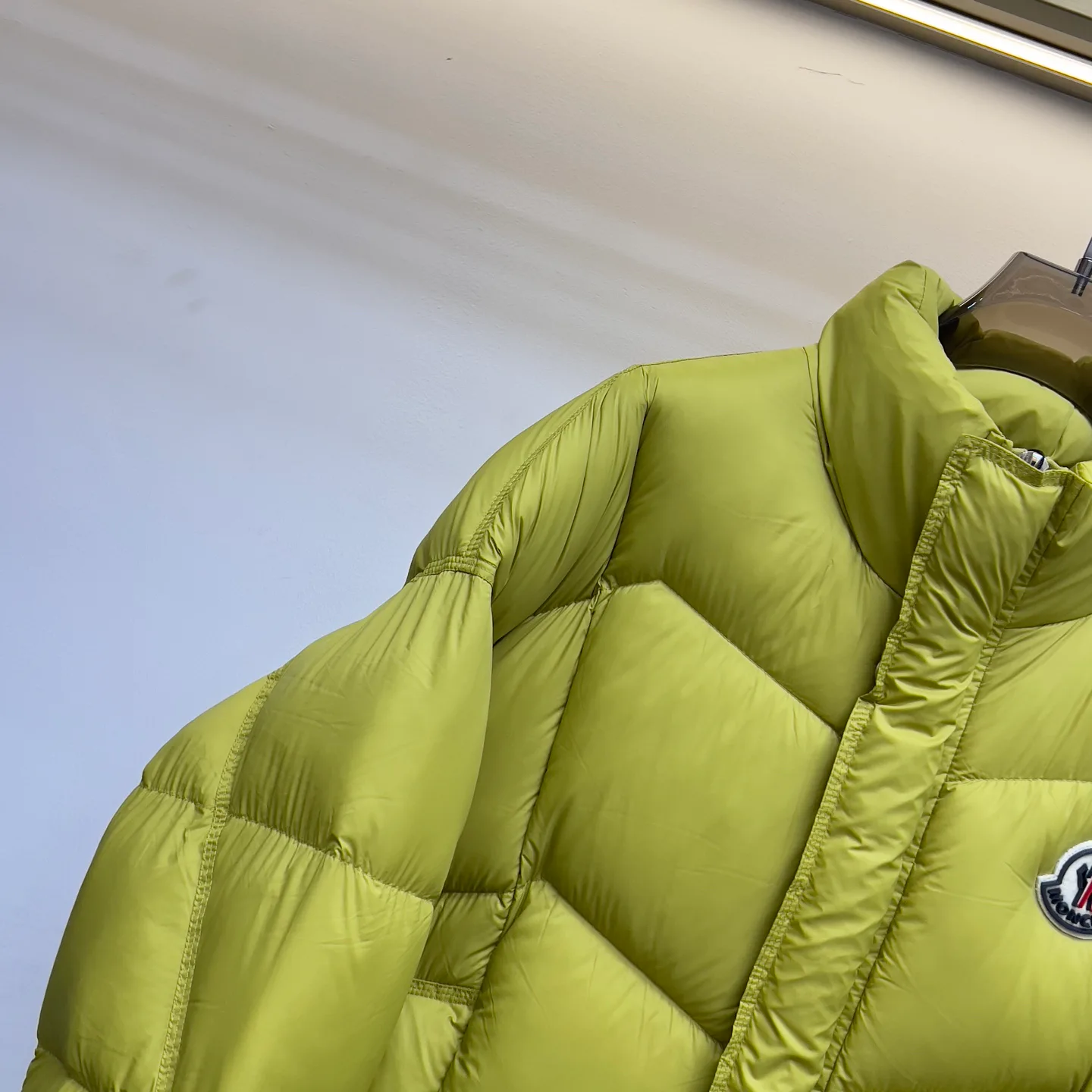 Куртки И Пуховики Женские Moncler 844063