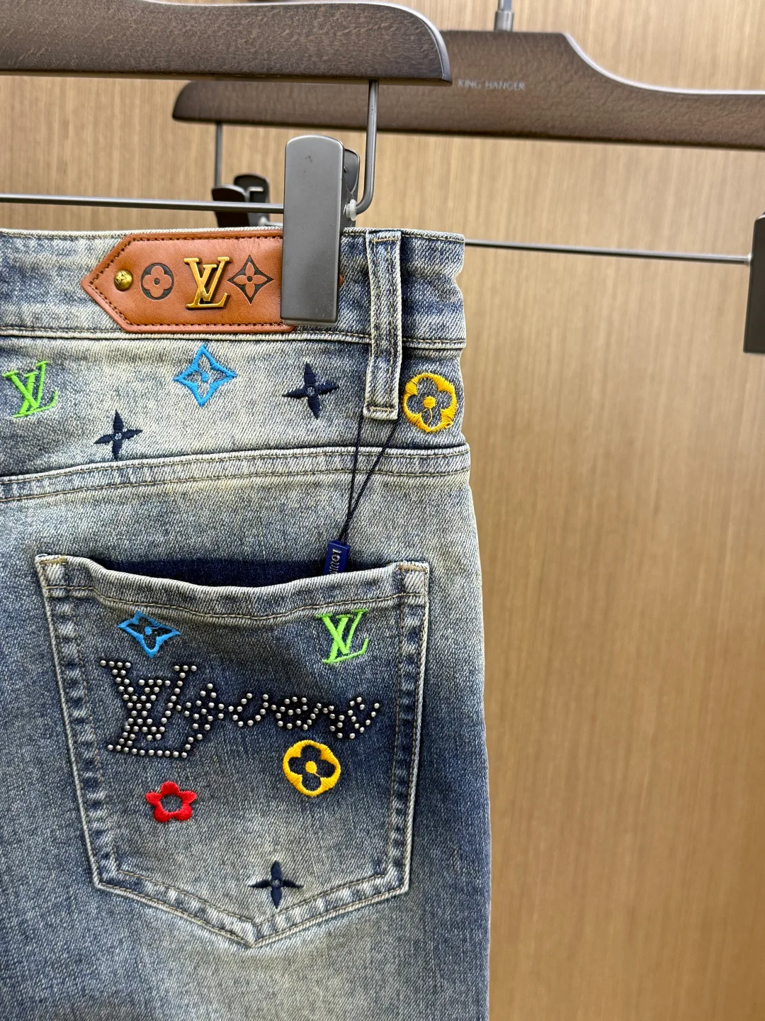 Джинсы Женские Louis Vuitton 12875515