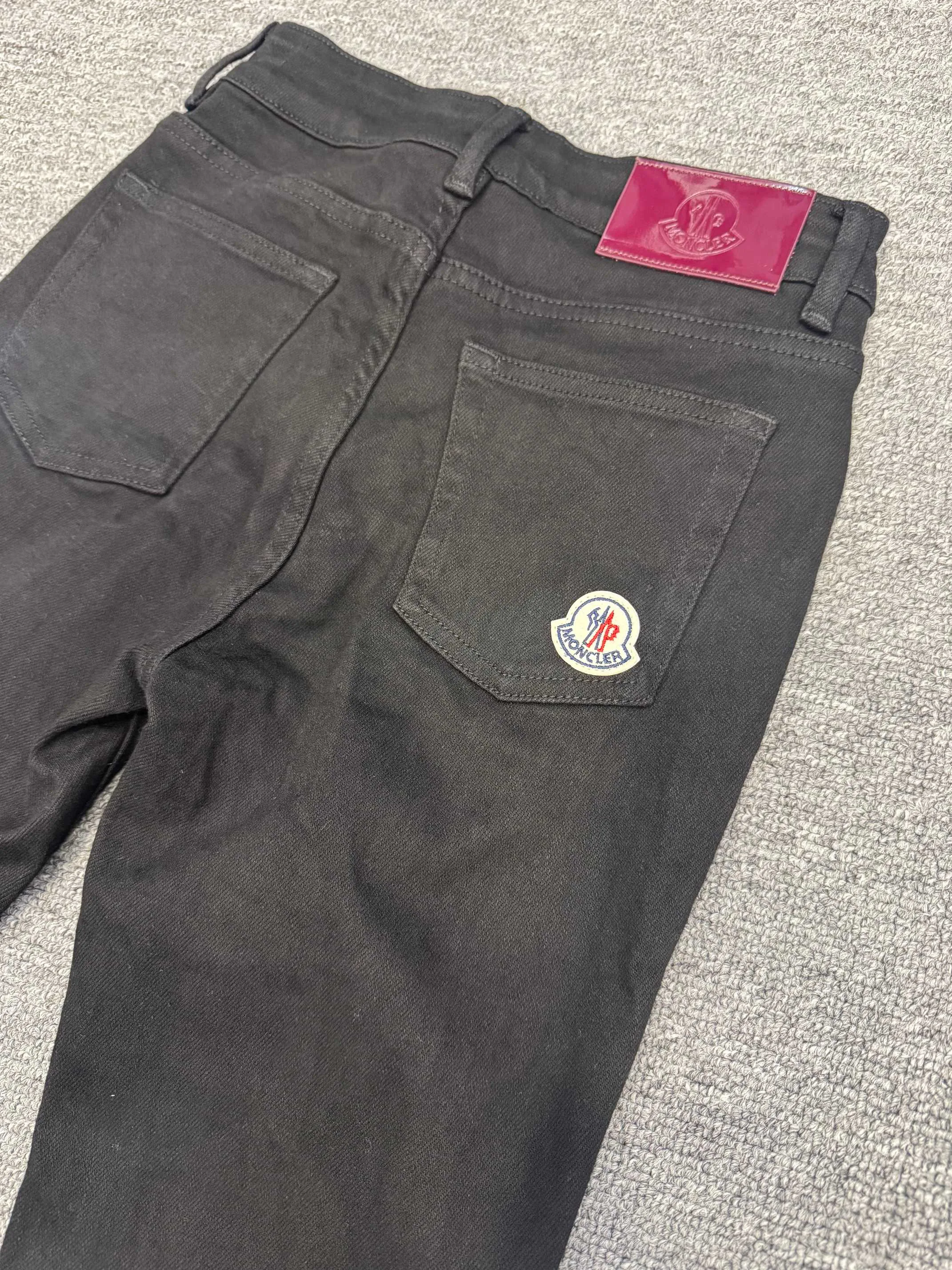 Джинсы Женские Moncler 19097088